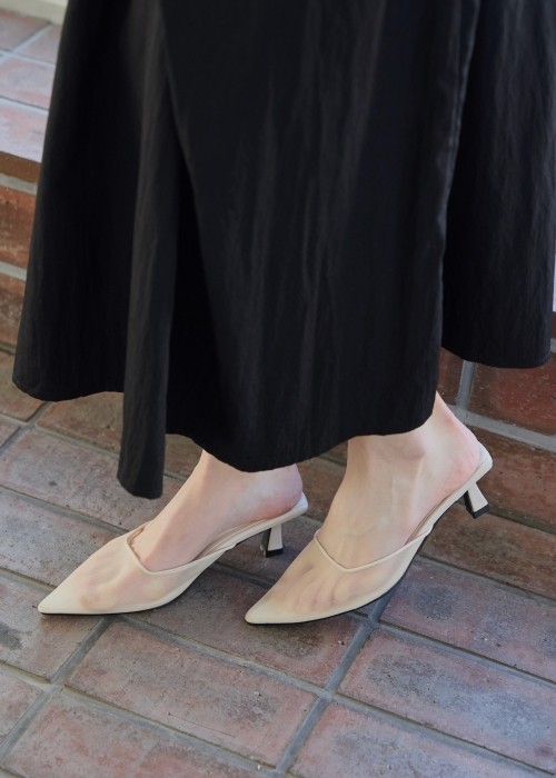 Velour Pointed Mule ミュール　パンプス Velour Pointed Mule ミュール パンプス