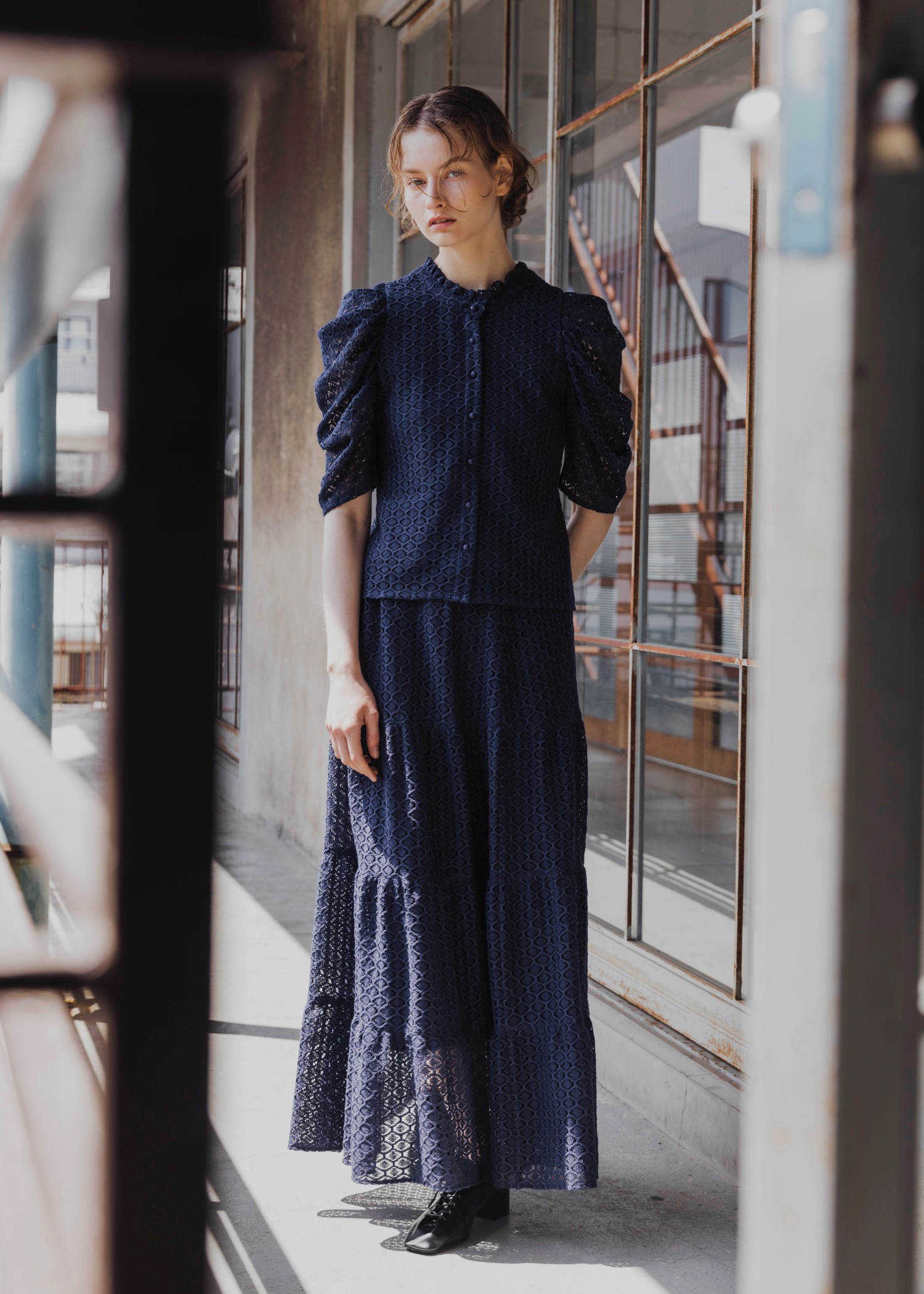 tiered lace gather skirt