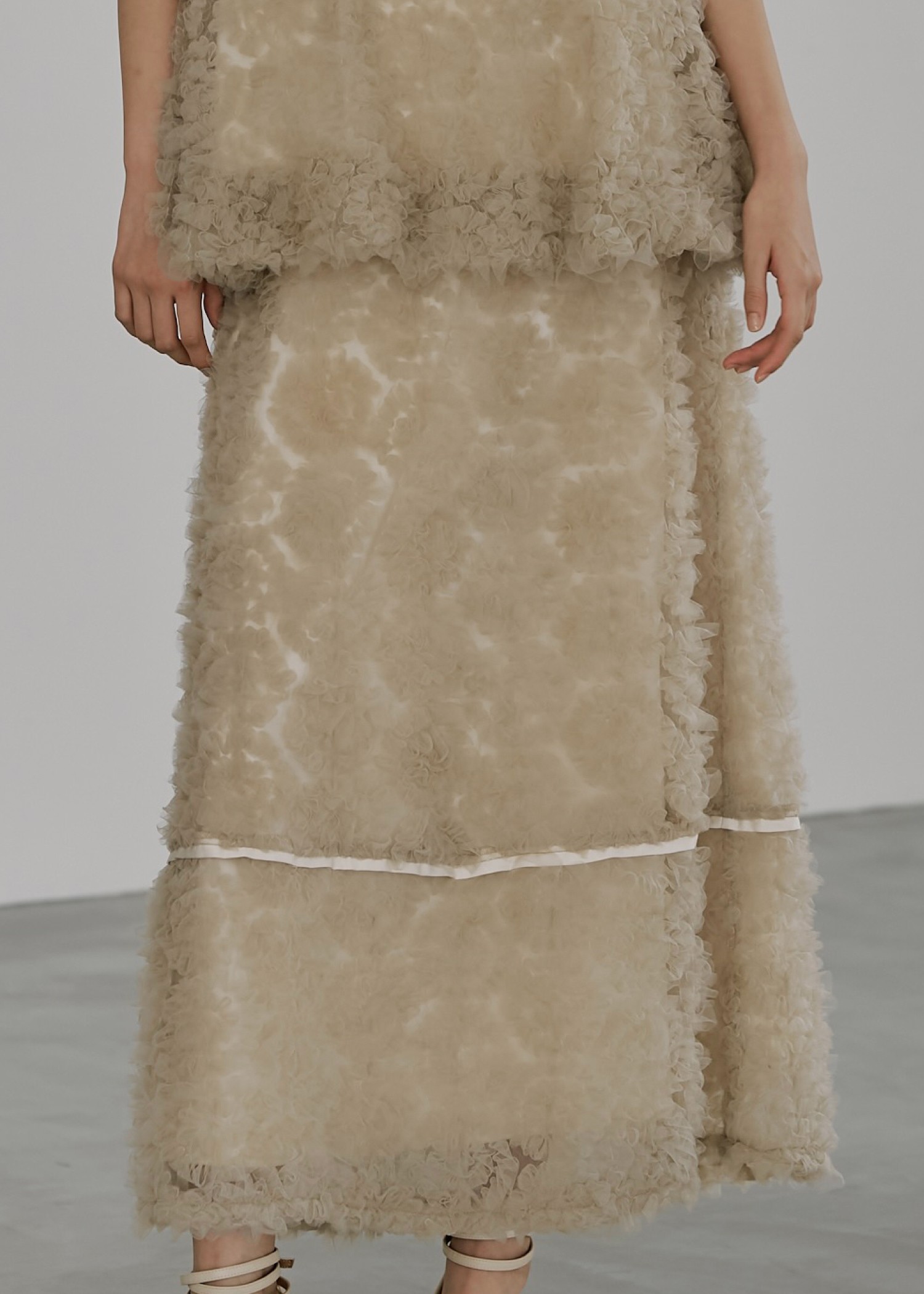 tulle circle motif  flare SK