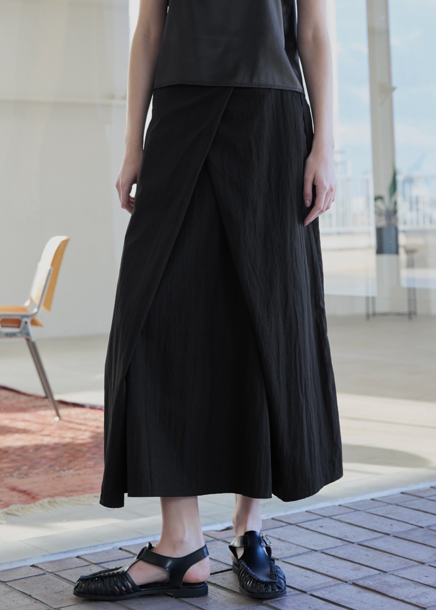 front deep tuck flare SK