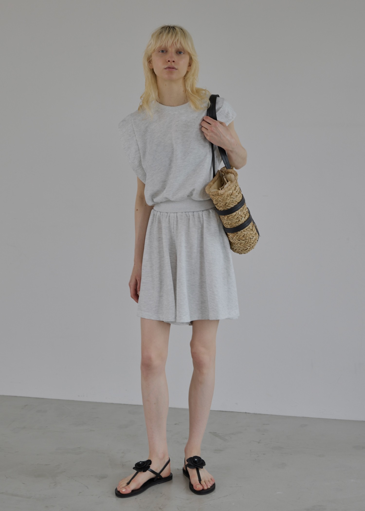 laborless sweat no sleeve & S/PT SET UP