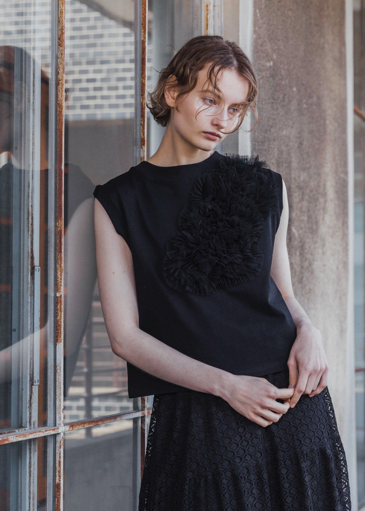 french sleeve tulle motif tops