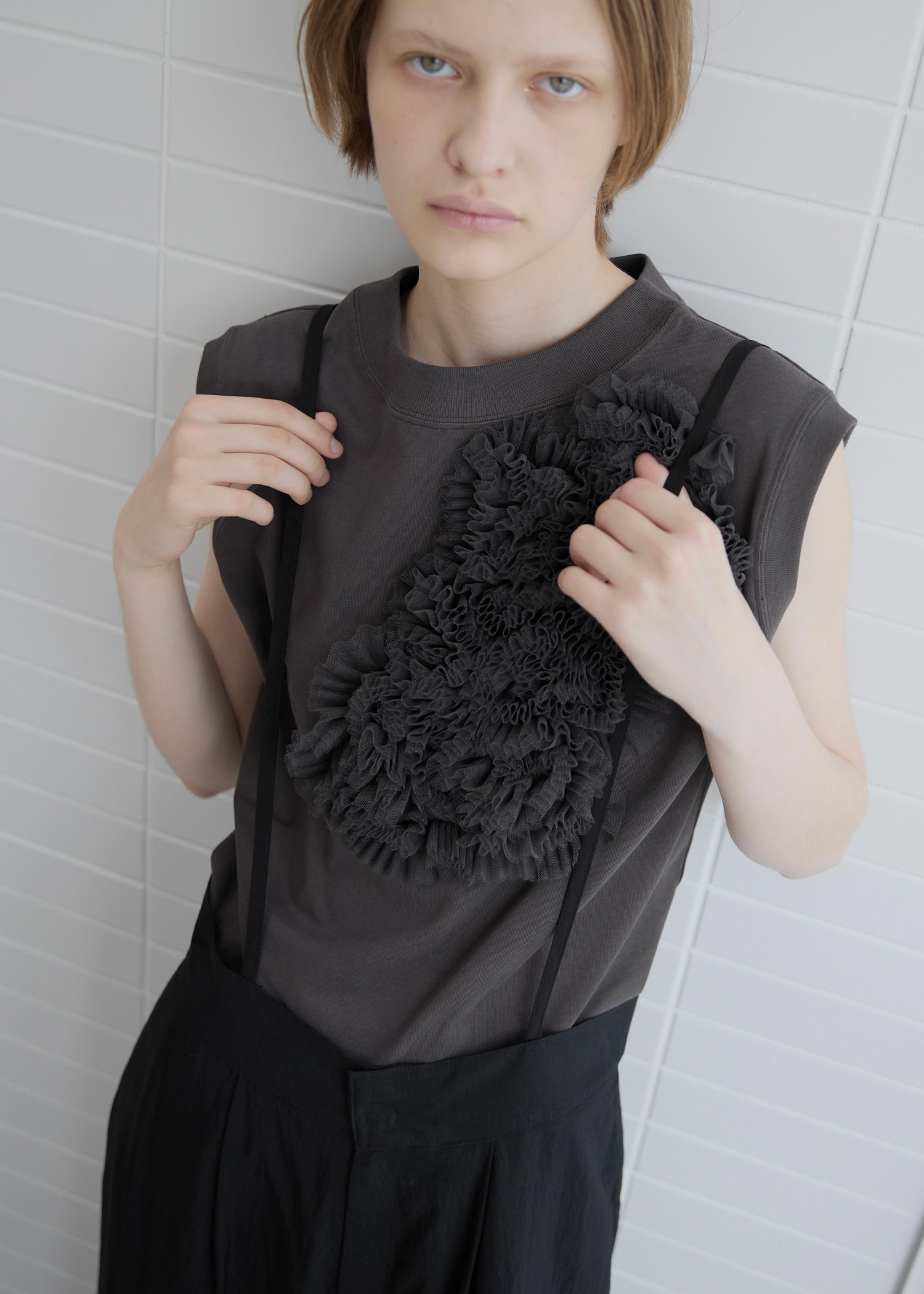 french sleeve tulle motif tops