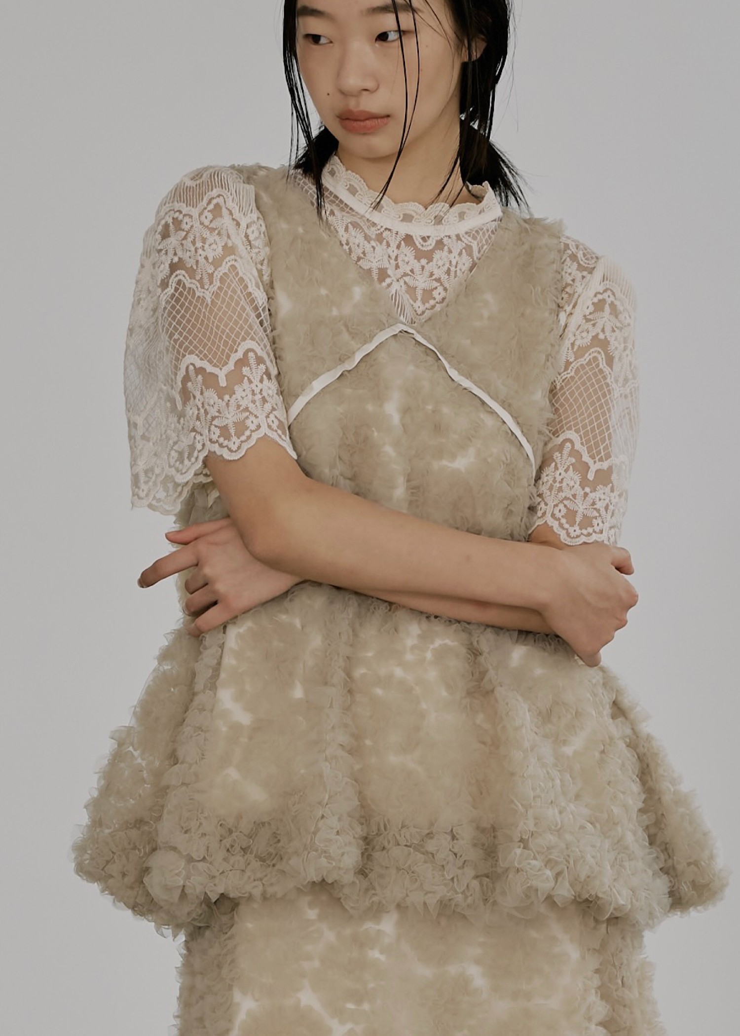 circle tulle motif balloon peplum nosleeve tops