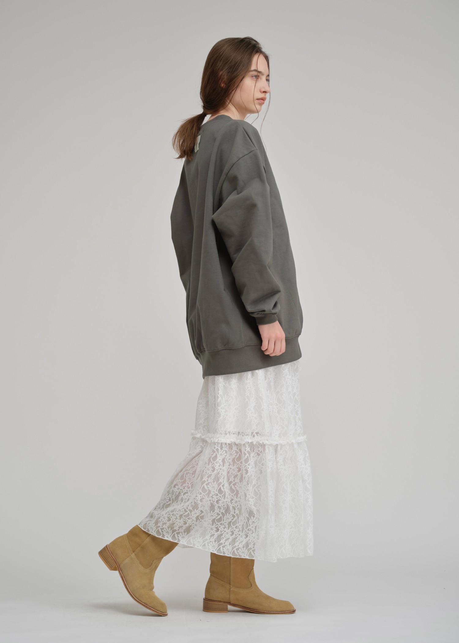 back tag selectable size sweat