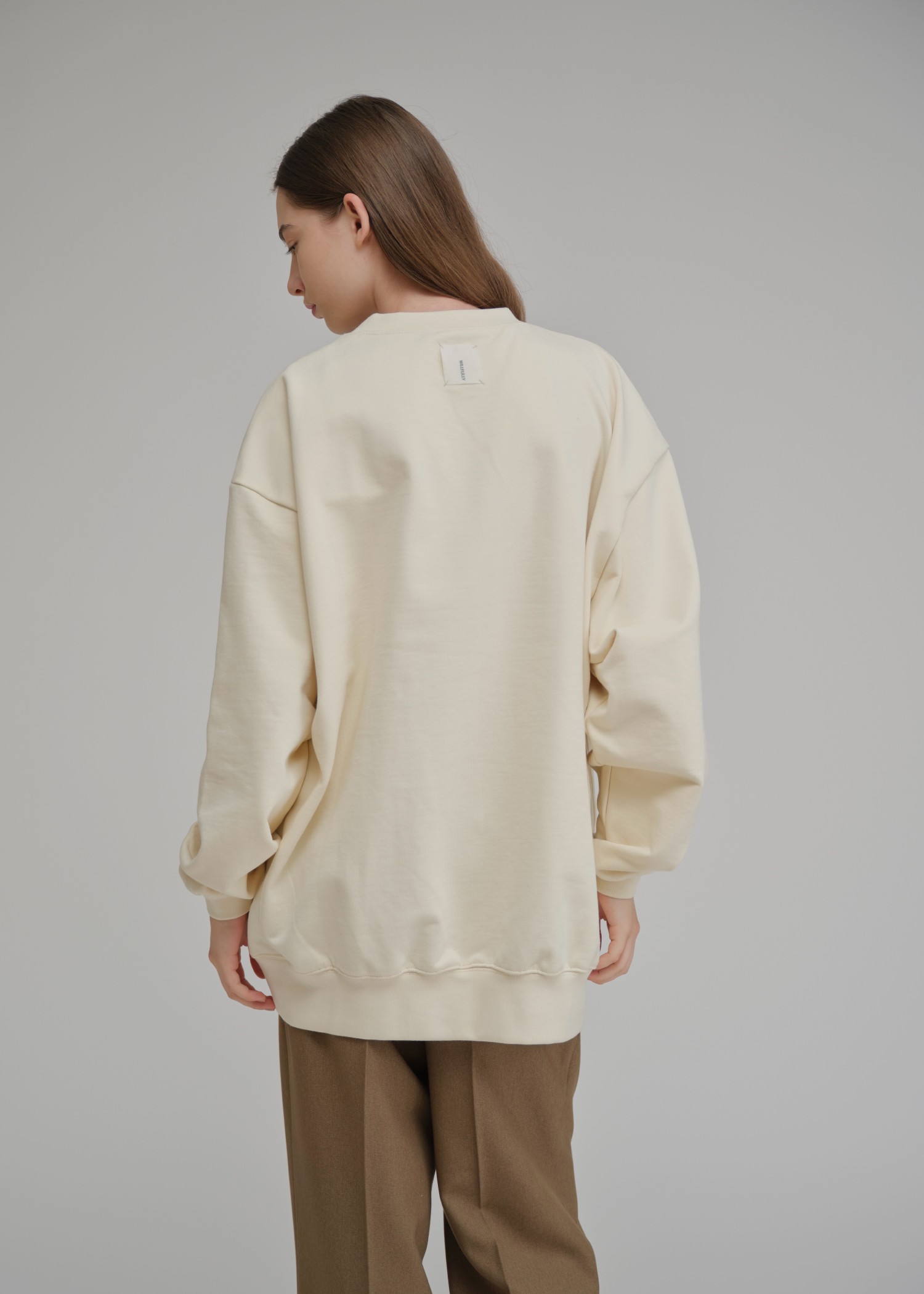 back tag selectable size sweat