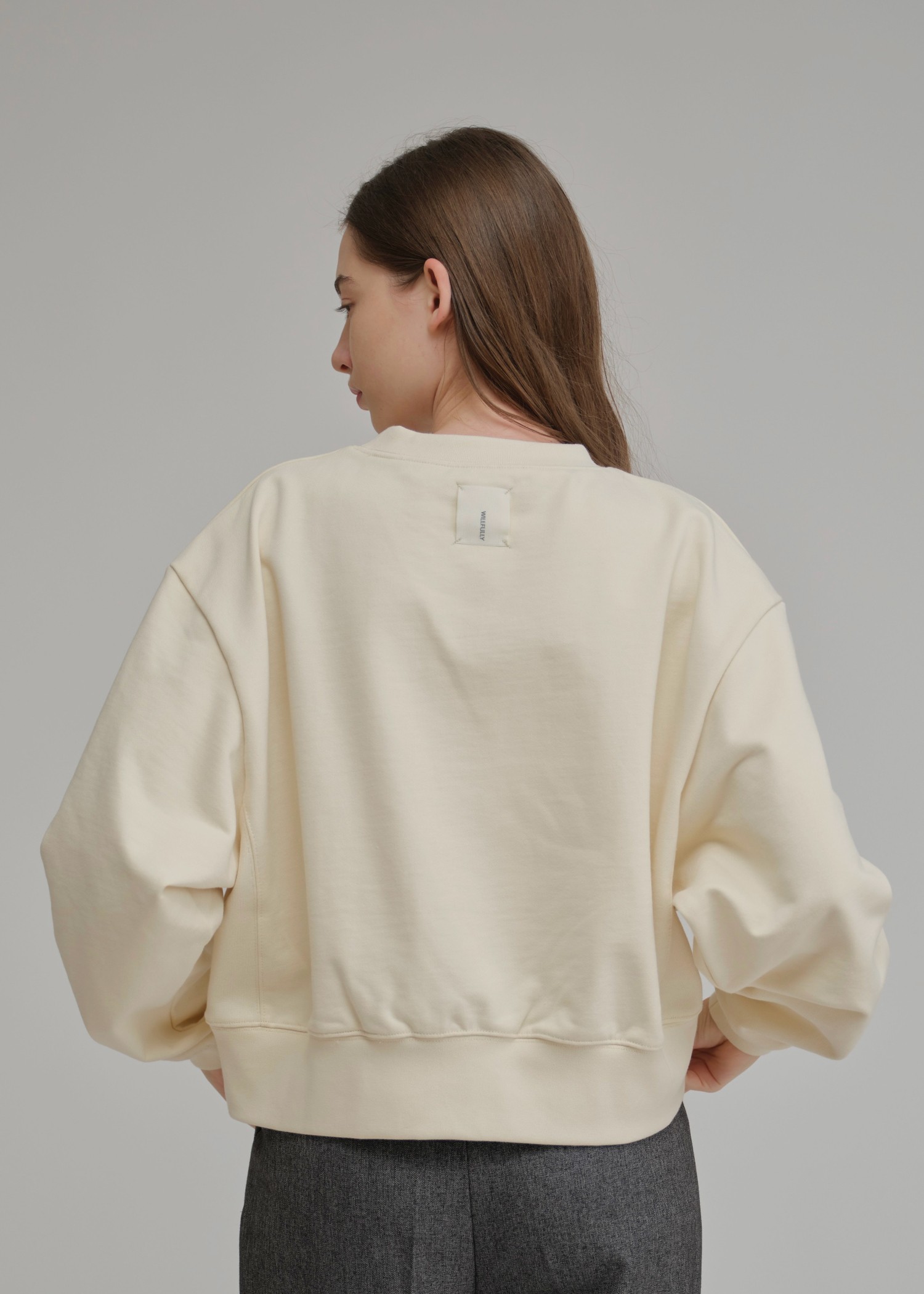 back tag selectable size sweat