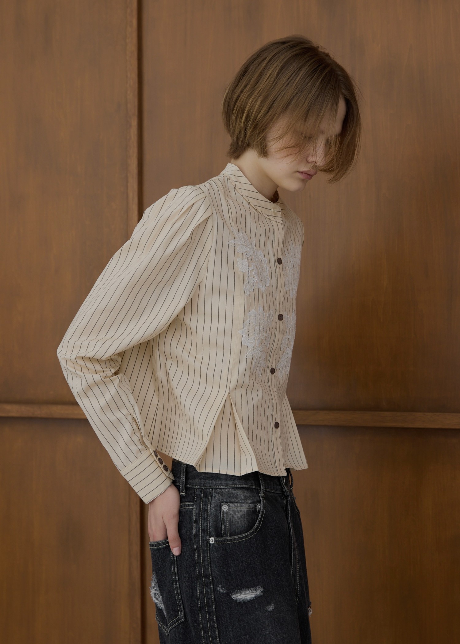 hem tuck motif lace short SH