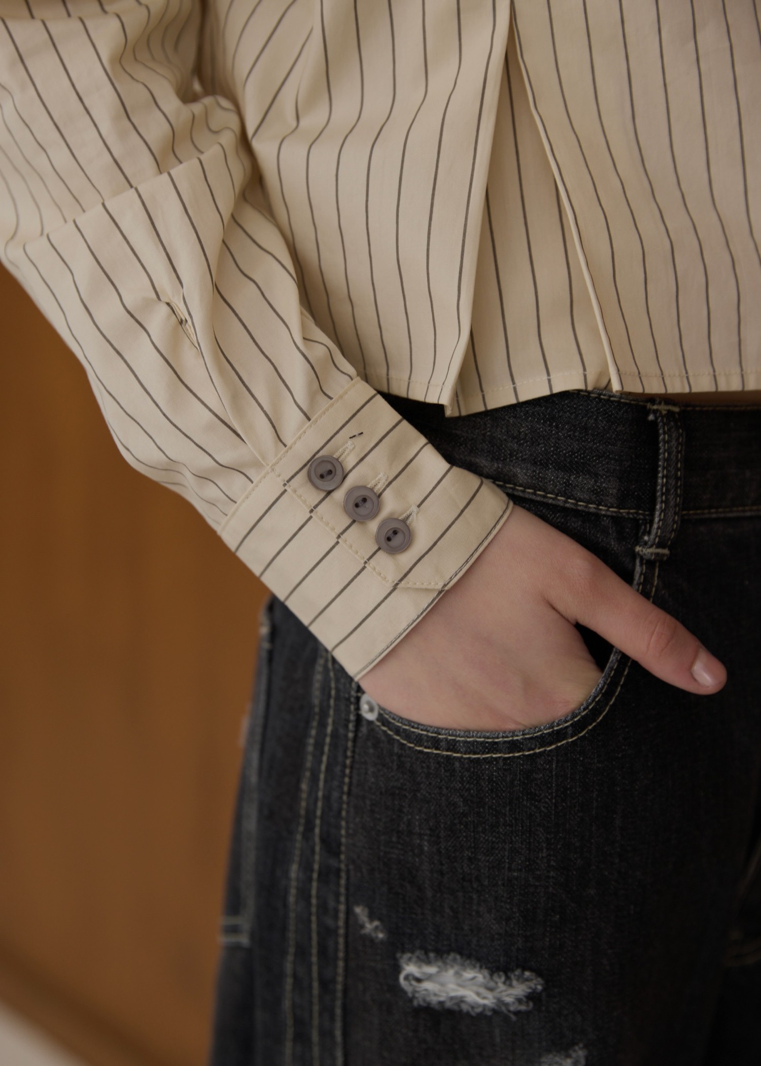 hem tuck motif lace short SH