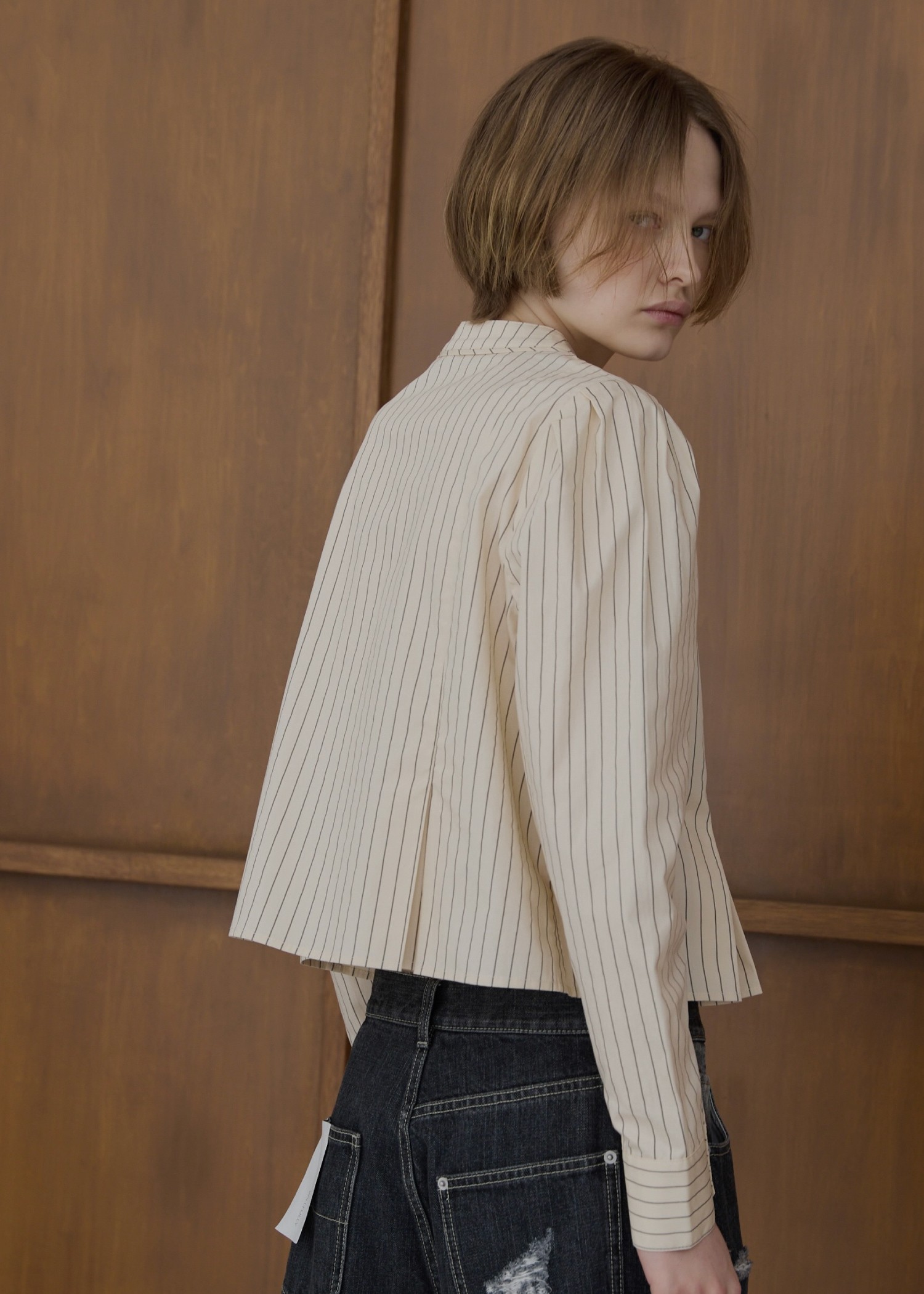 hem tuck motif lace short SH