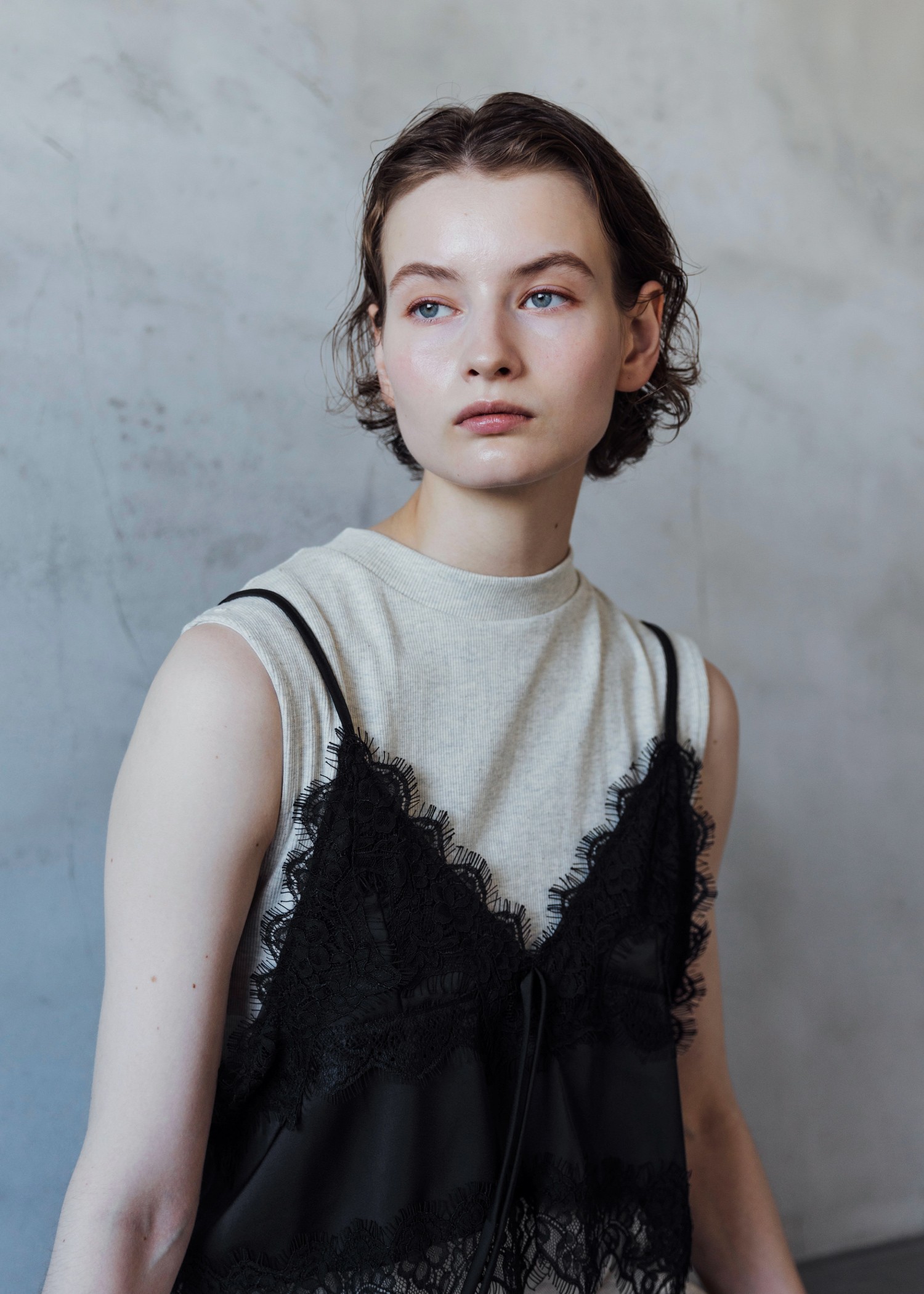 lace cropped bustier cami