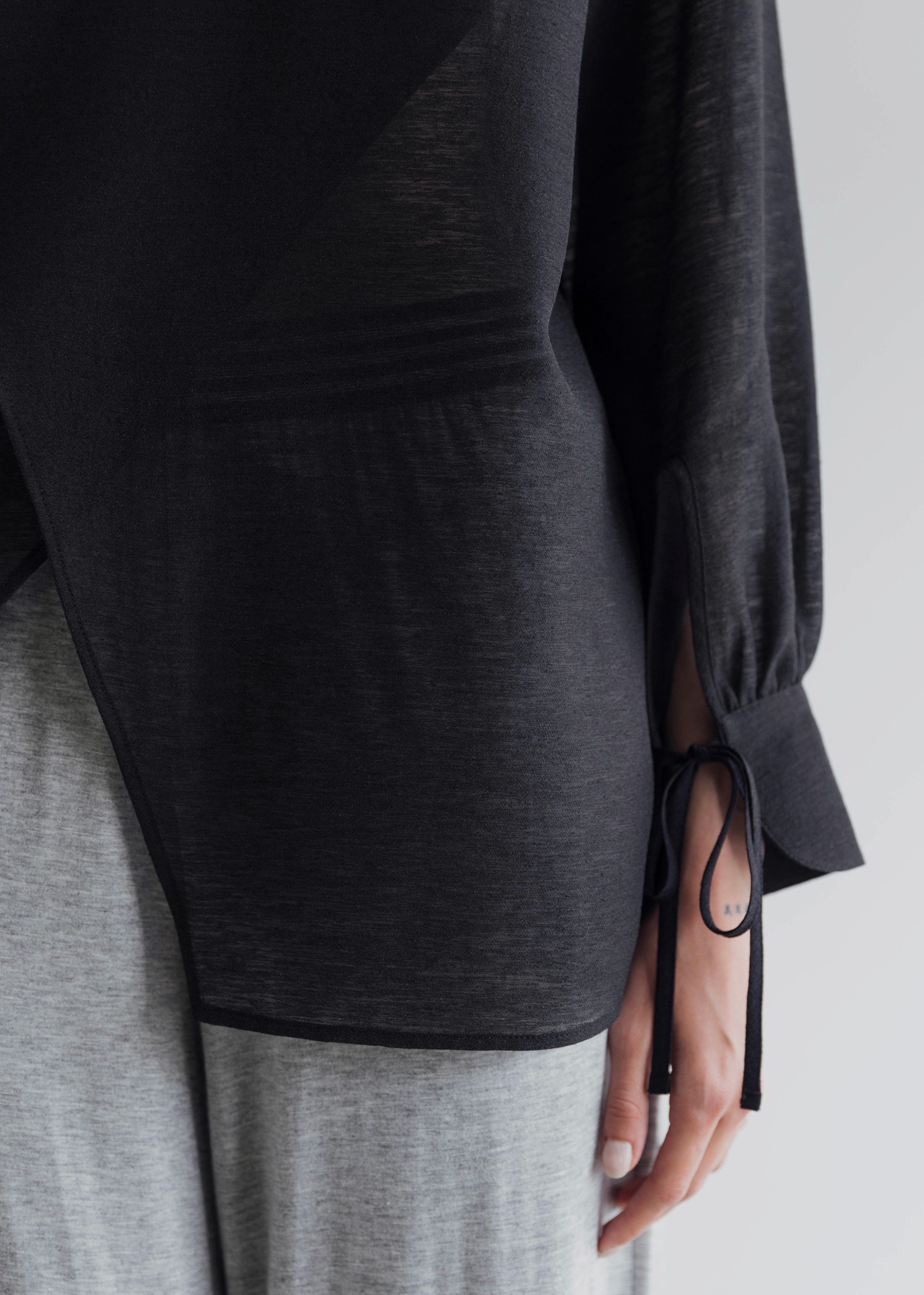 asymmetry layered sheer BL