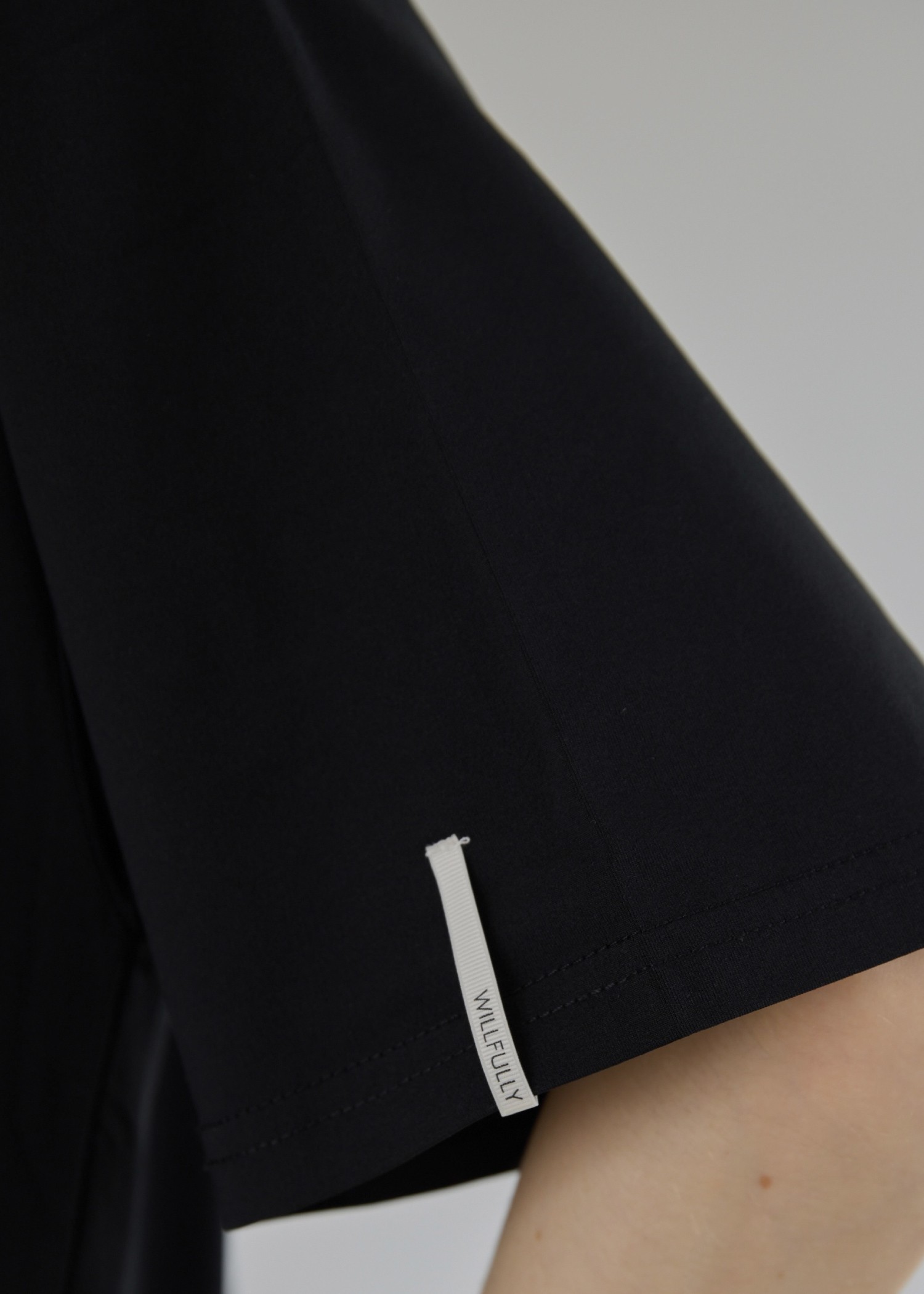 cool touch over size T-shirt