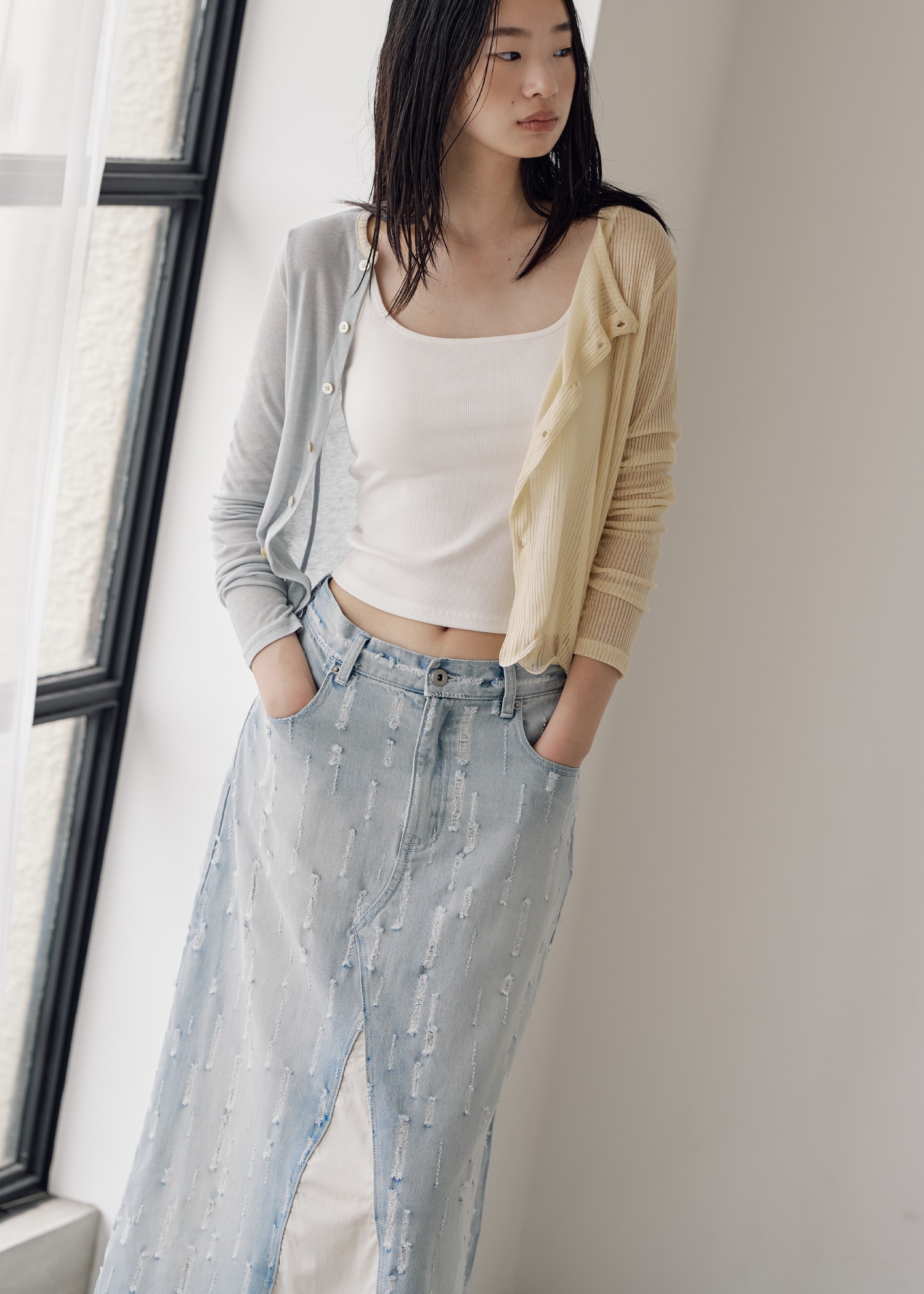 narrow shoulder cup in cami tank