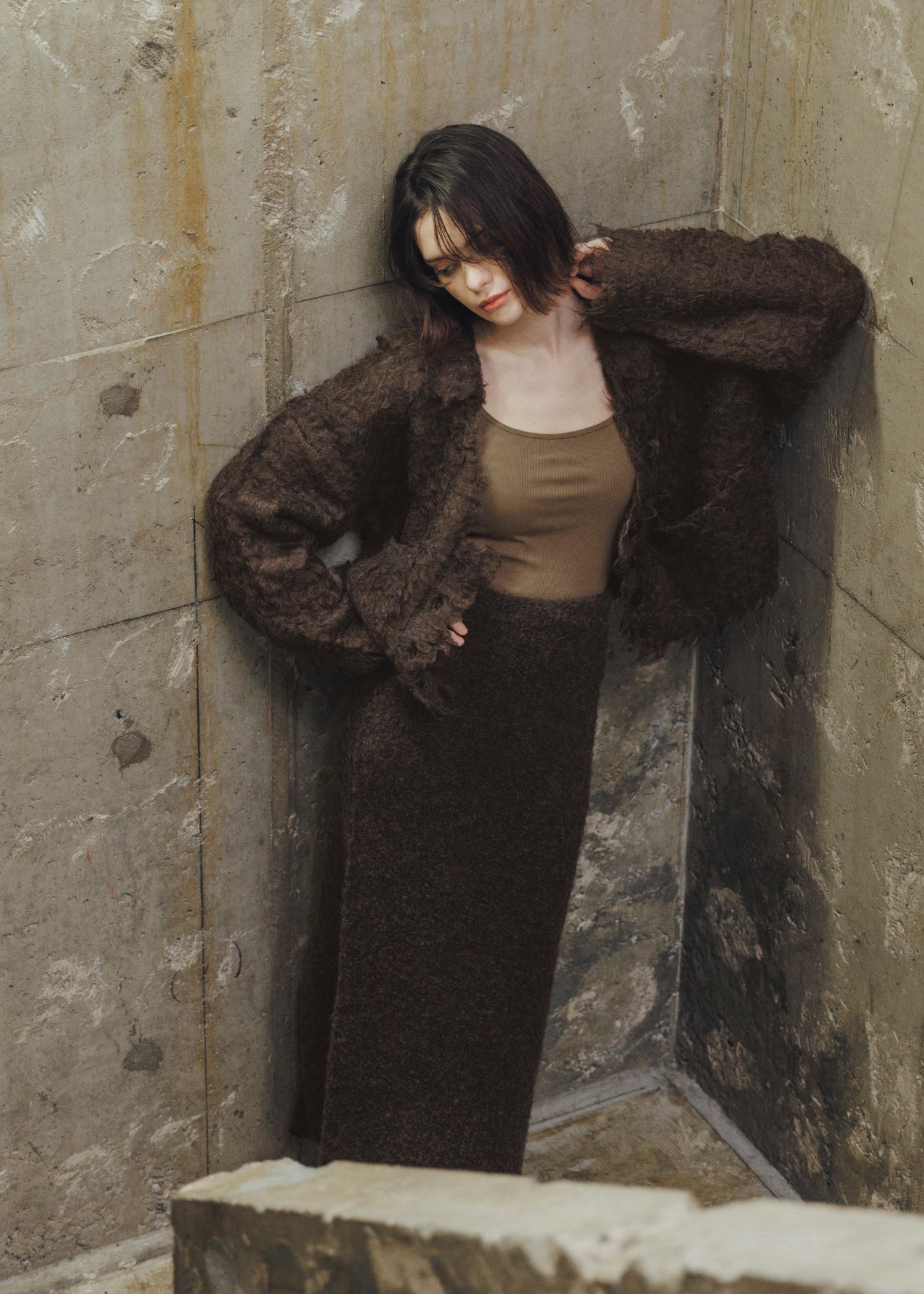 narrow shoulder cup in cami tank