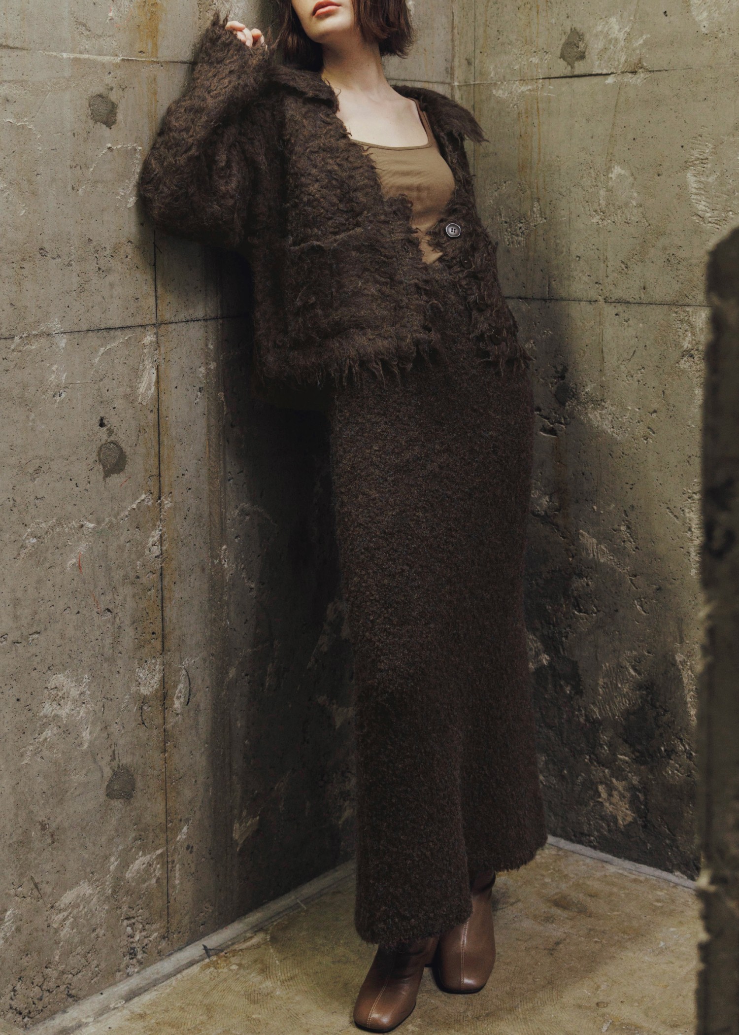 narrow shoulder cup in cami tank