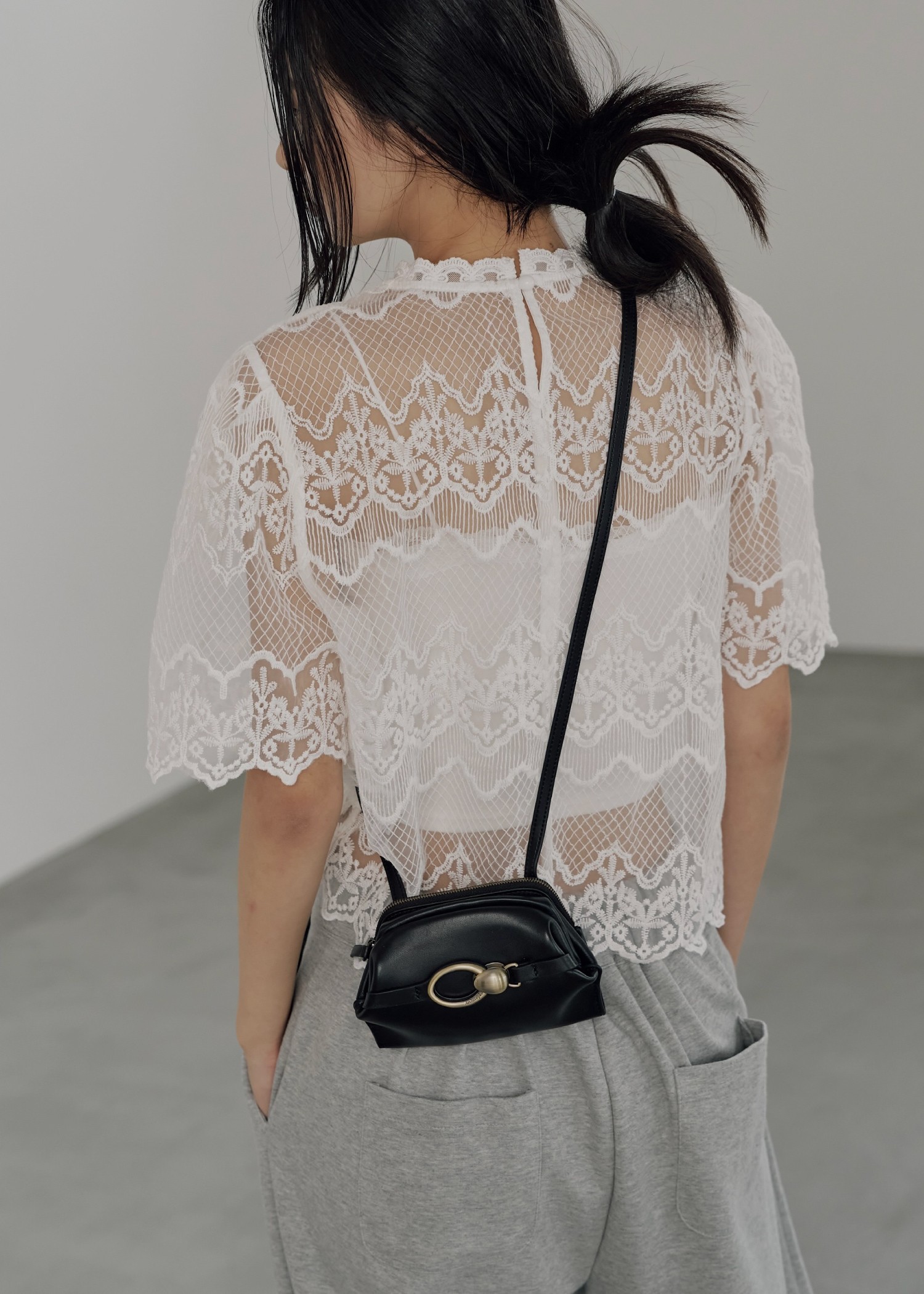 lace sheer half sleeve BL