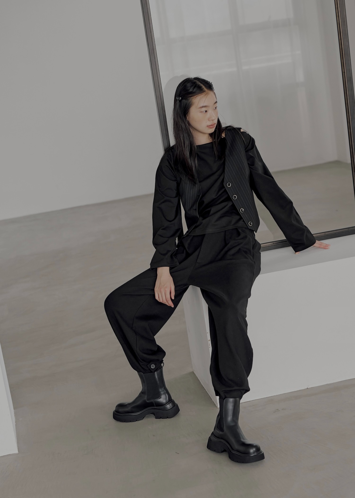 stripe angular design vest