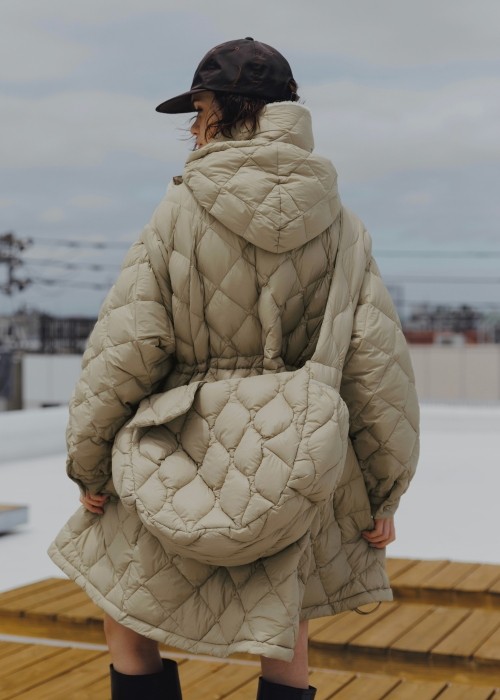 さっち　willfully 2way クロップド　スウェット 安い割引 さっち様専用 メルカリ - スウェット クロップド 2way