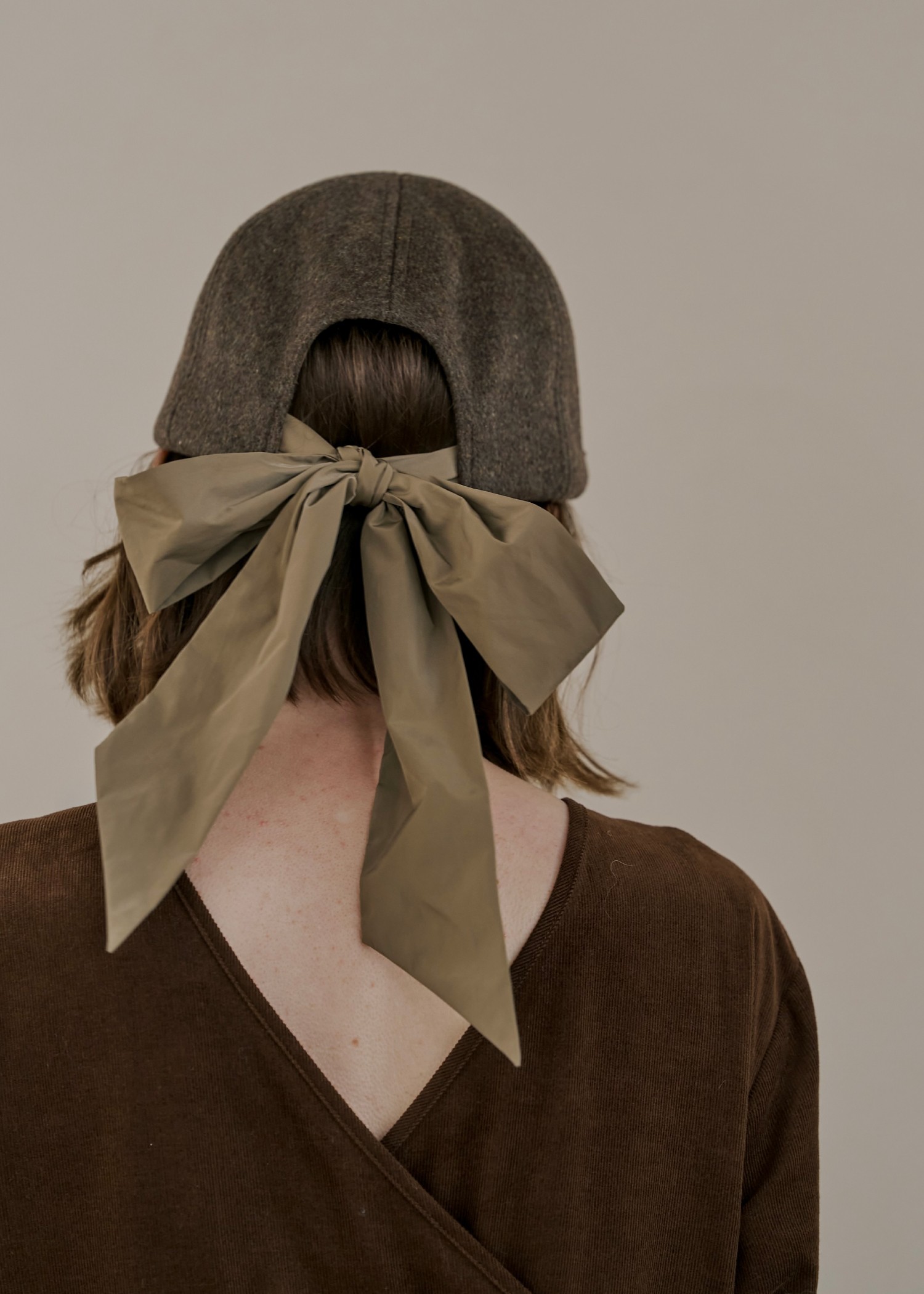 wool touch back ribbon casquette cap