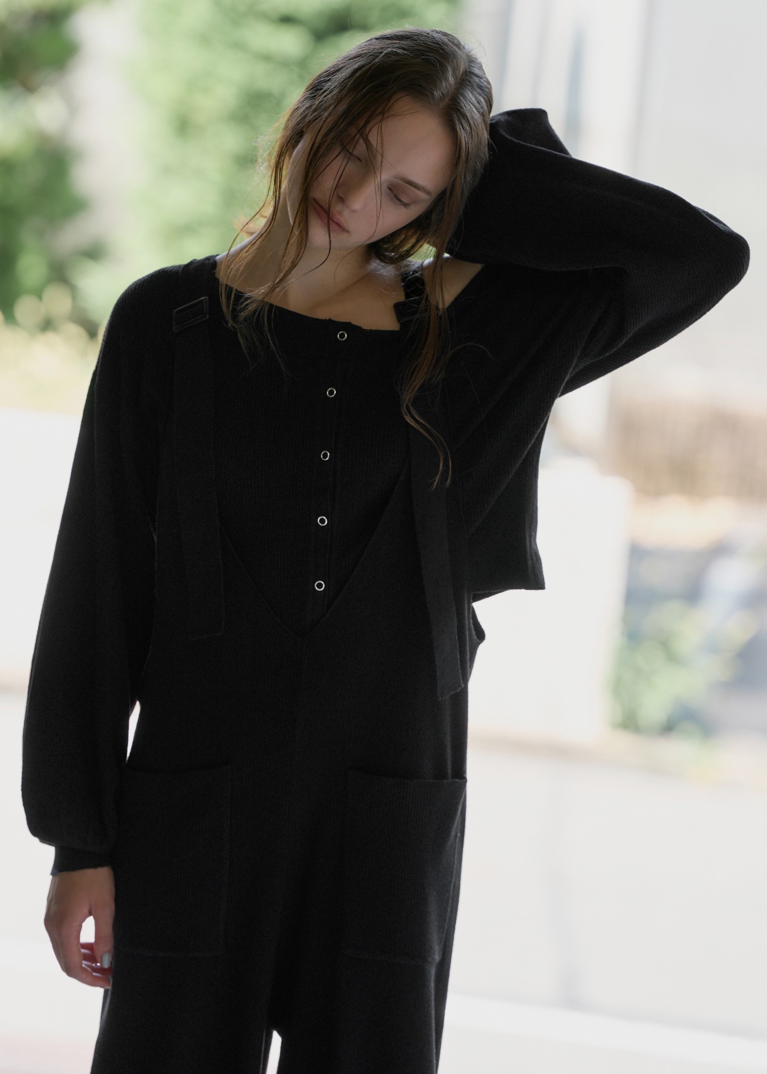 volume sleeve boatneck simple cardigan