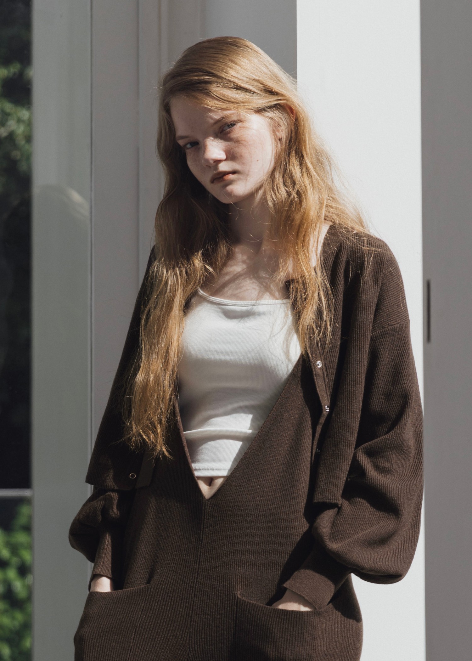 volume sleeve boatneck simple cardigan