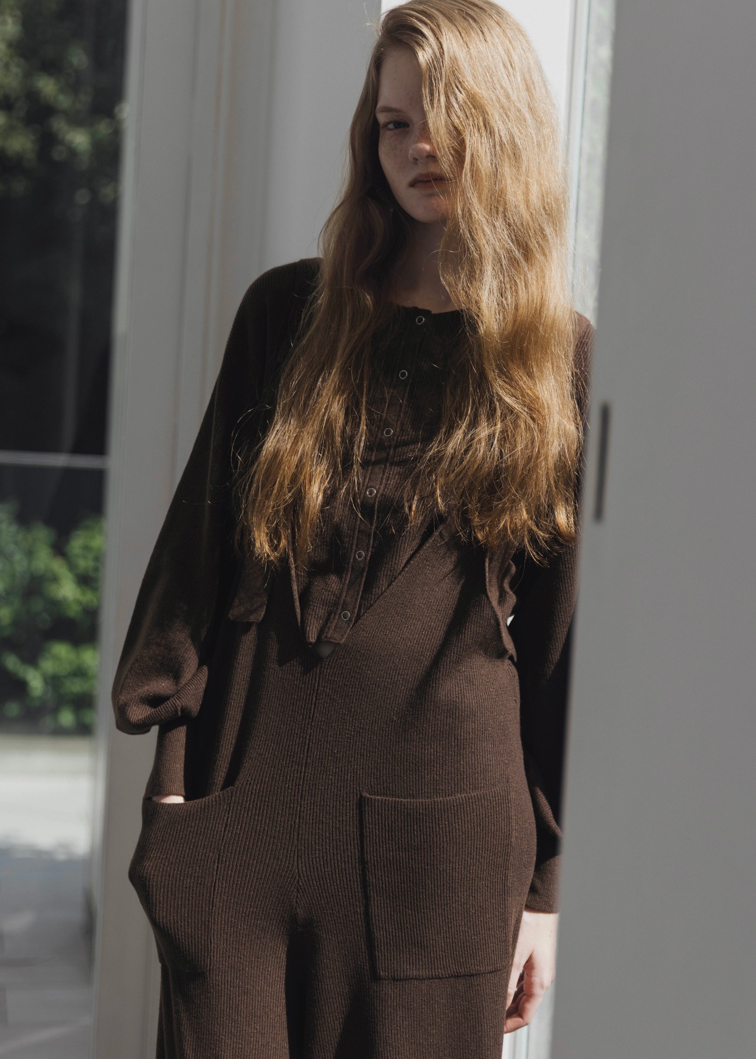 volume sleeve boatneck simple cardigan