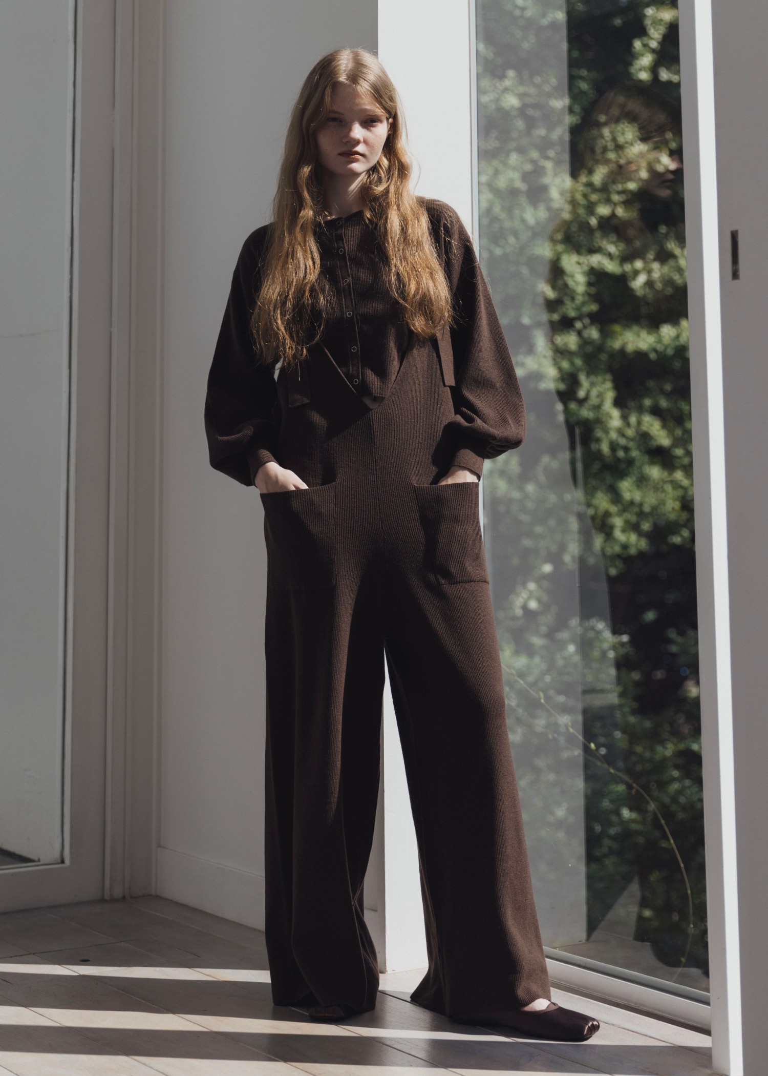 volume sleeve boatneck simple cardigan