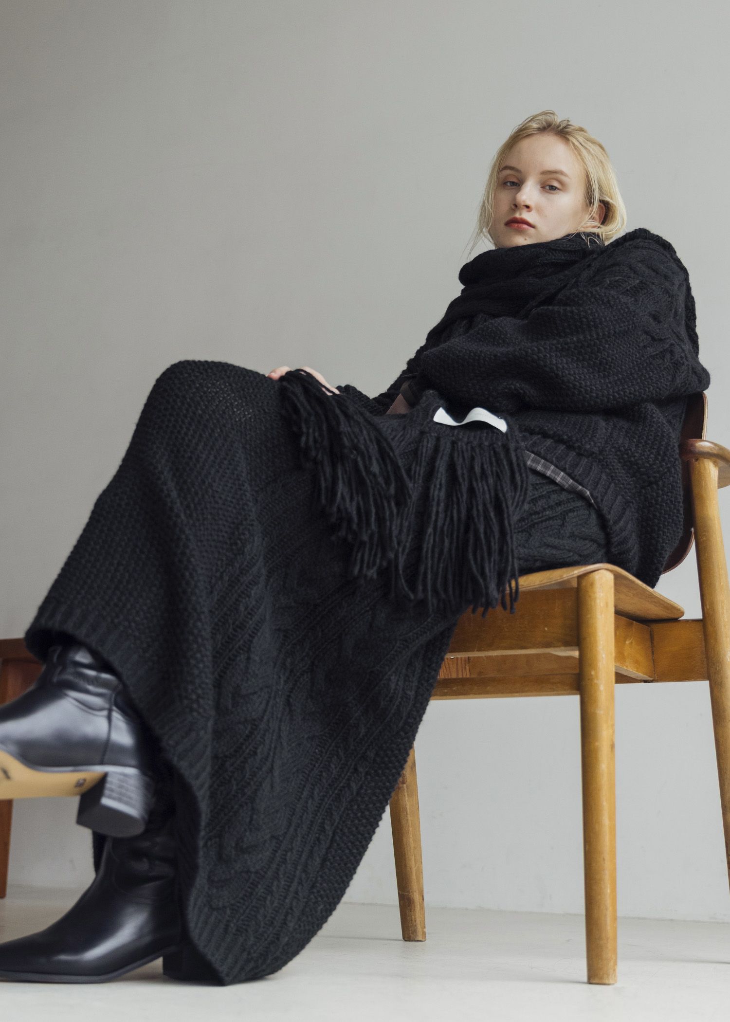 skipper hoodie cable muff pocket knit