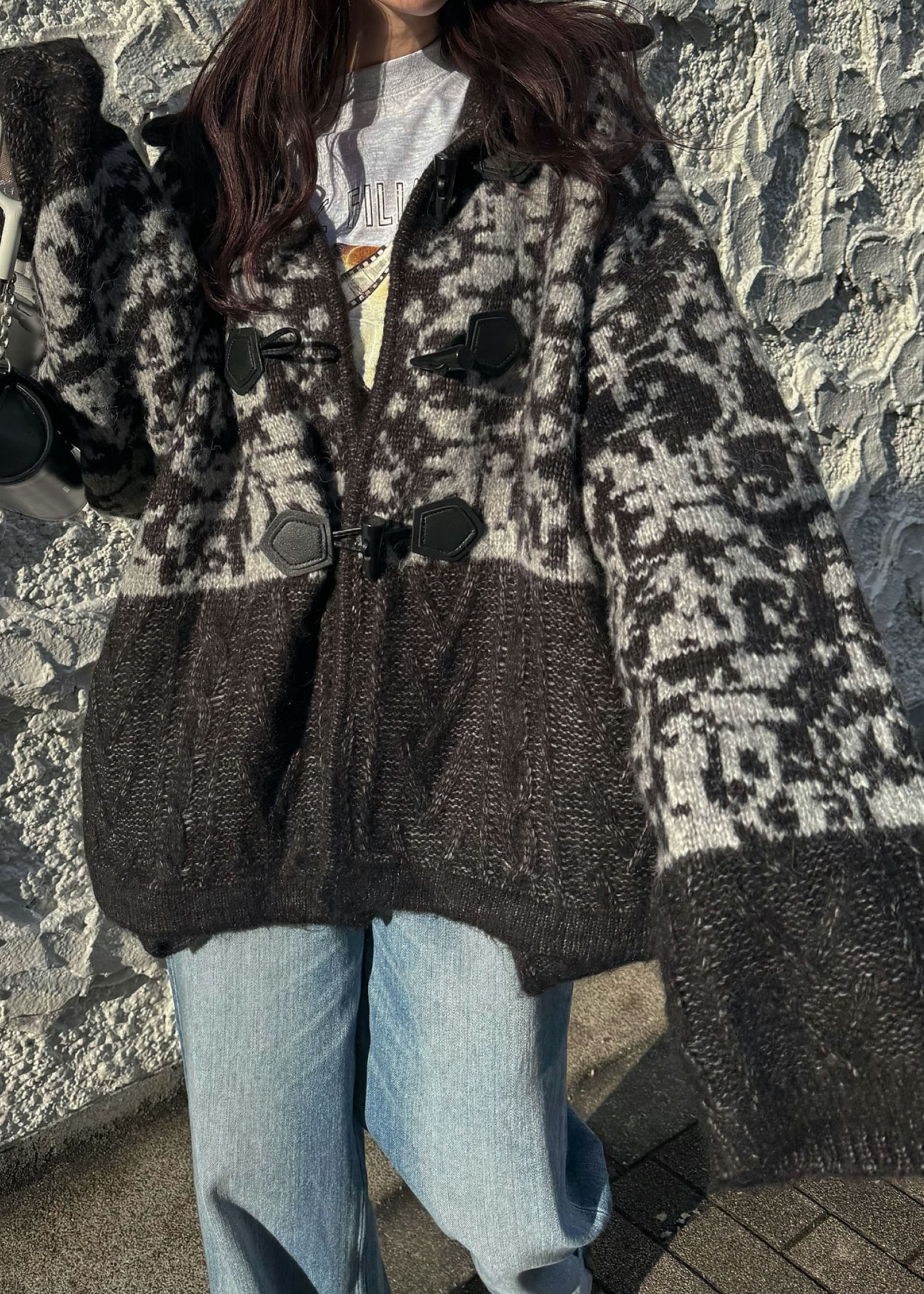 jacquard & cable placement  toggle knit