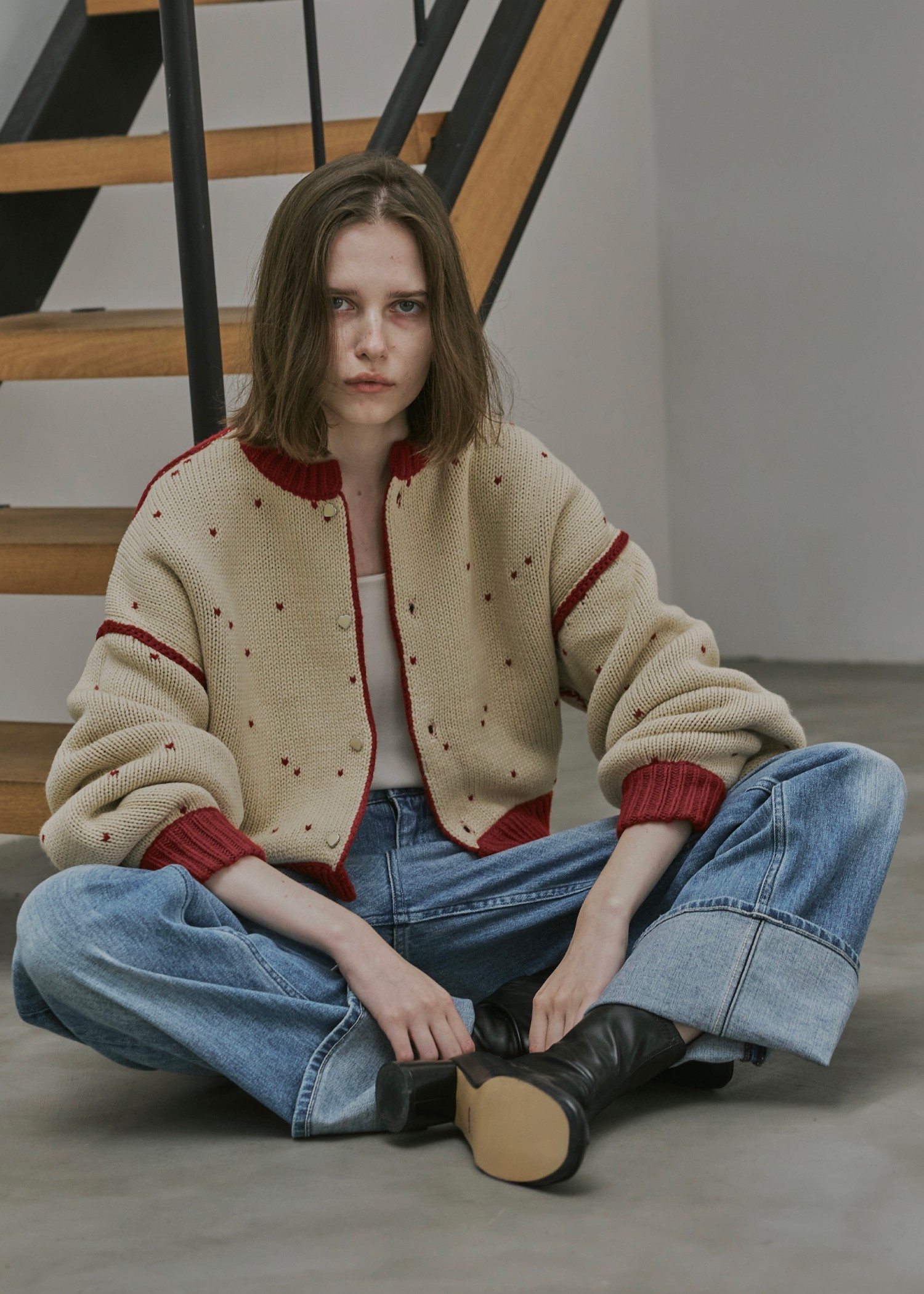 heart dot jacquard reversible cropped knit cardigan