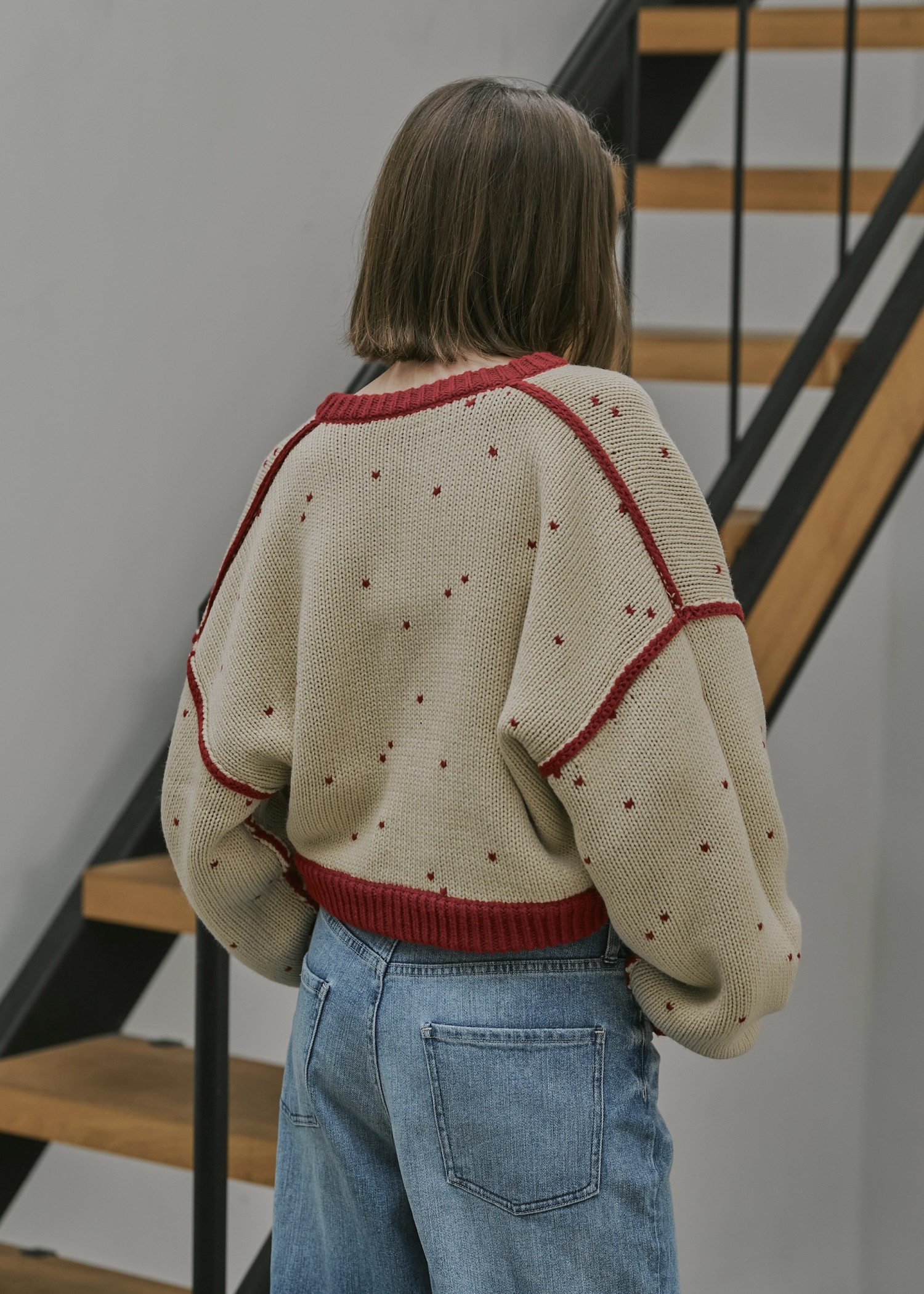 heart dot jacquard reversible cropped knit cardigan