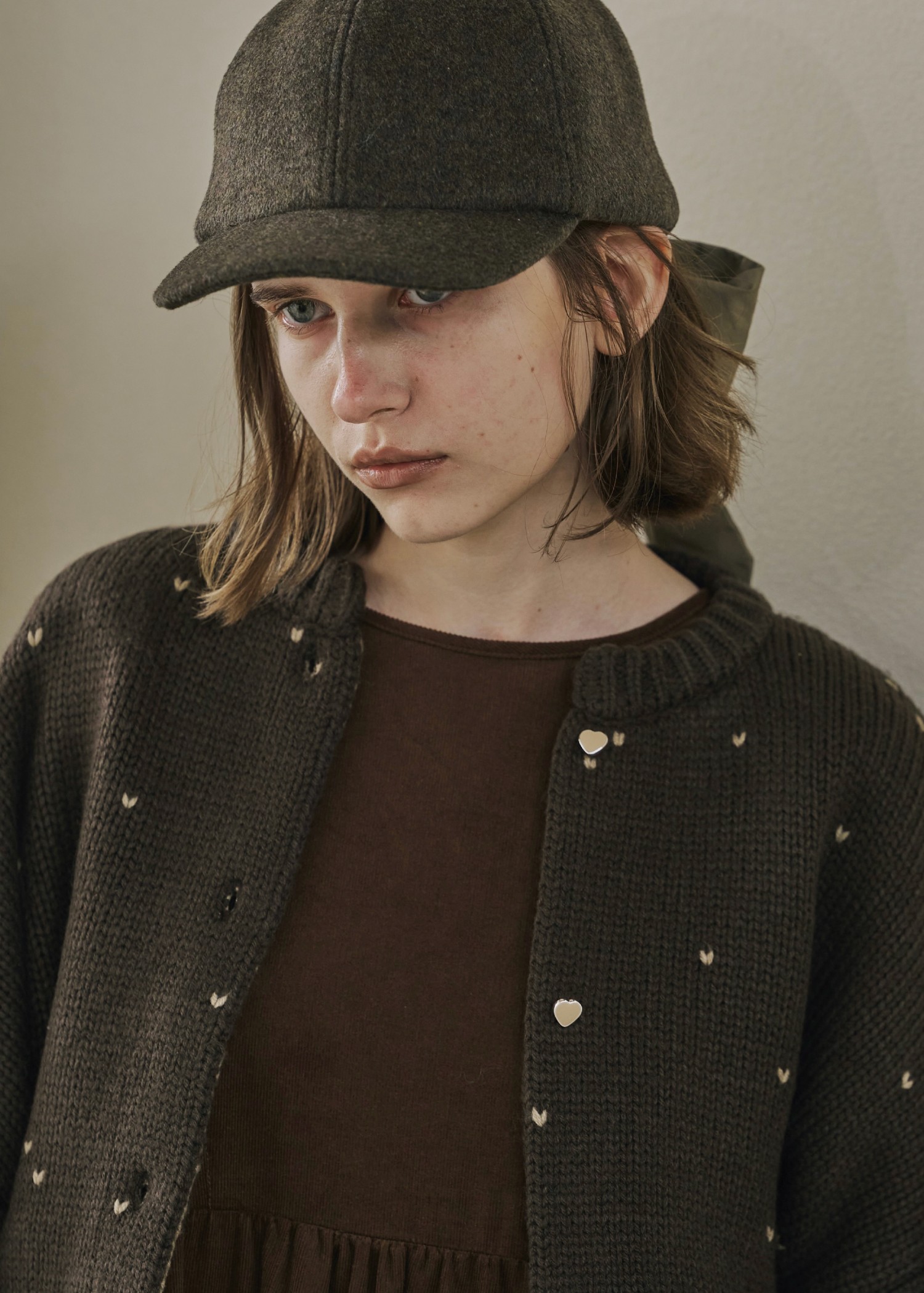 heart dot jacquard reversible cropped knit cardigan