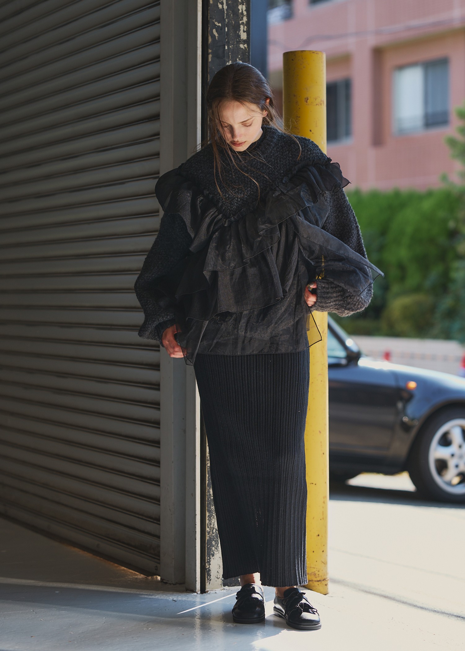 random frill placement volume sleeve knit