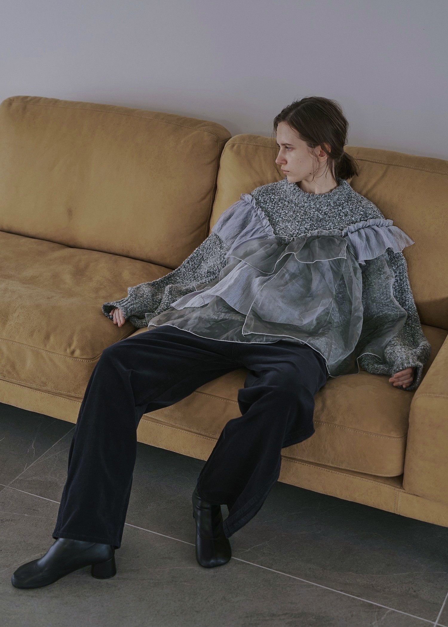 random frill placement volume sleeve knit