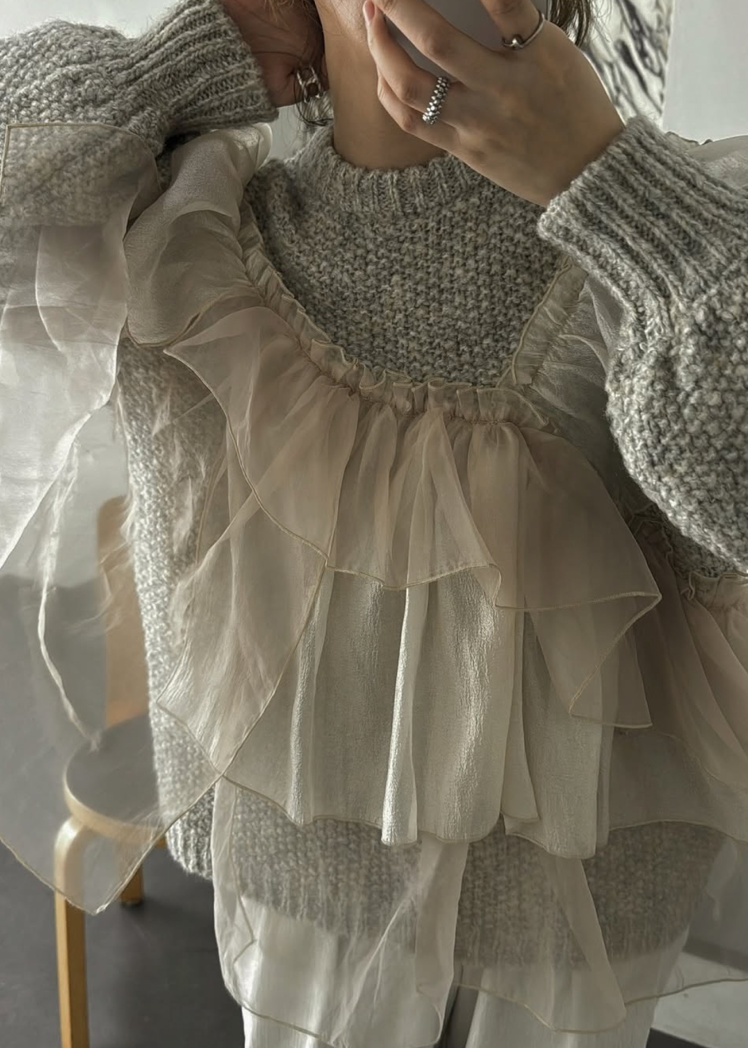 random frill placement volume sleeve knit