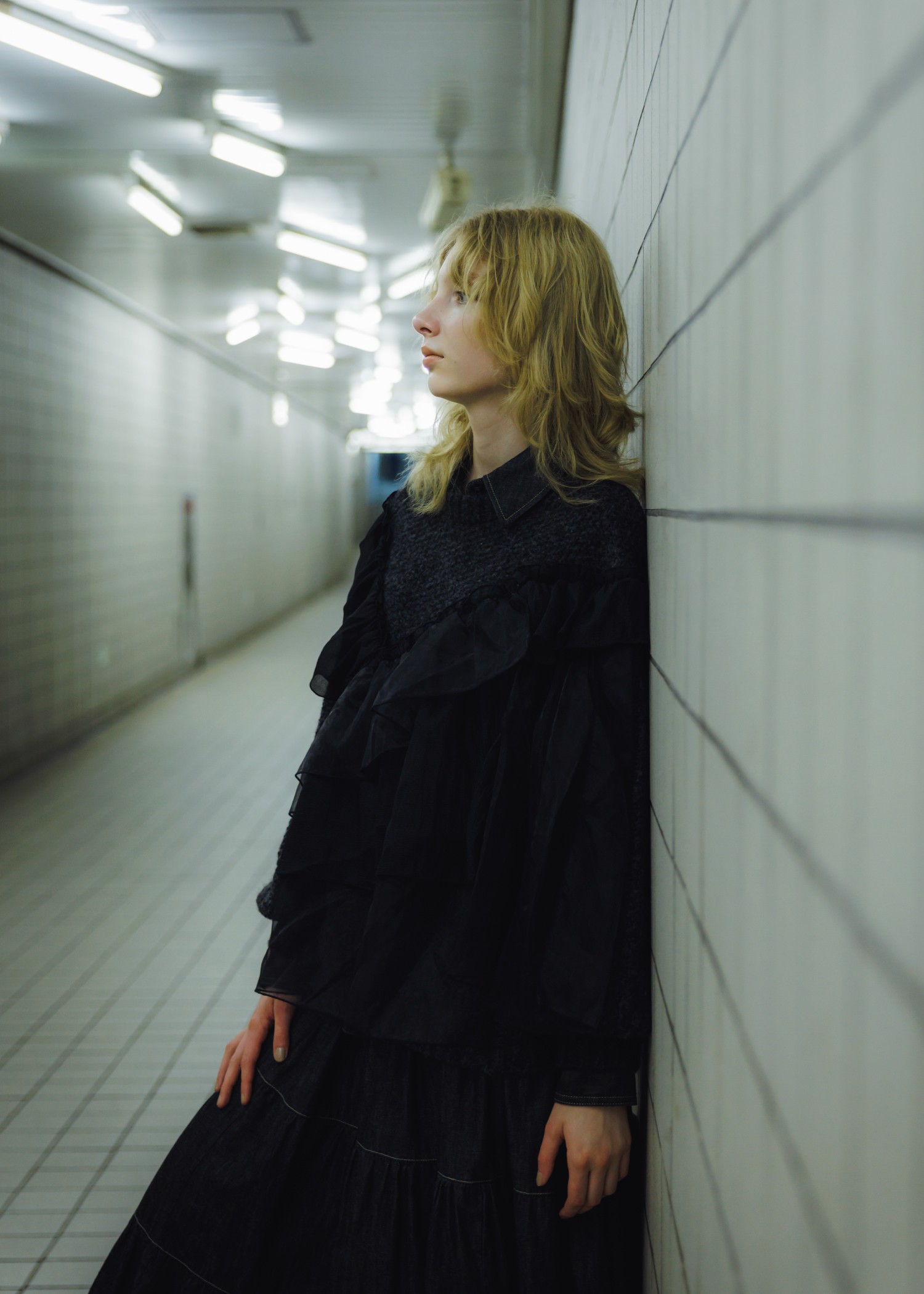 random frill placement volume sleeve knit