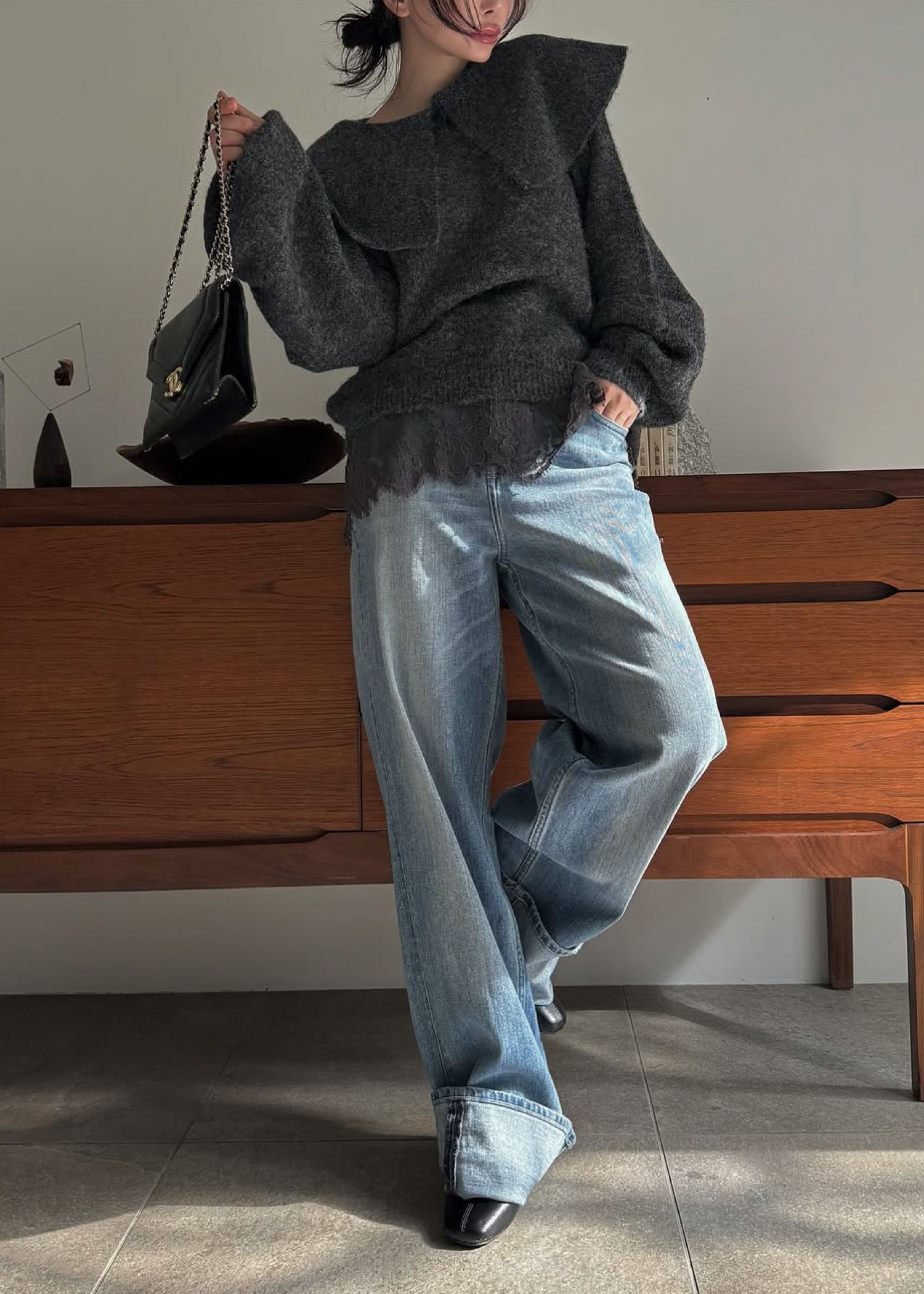 overlay big collar volume sleeve knit