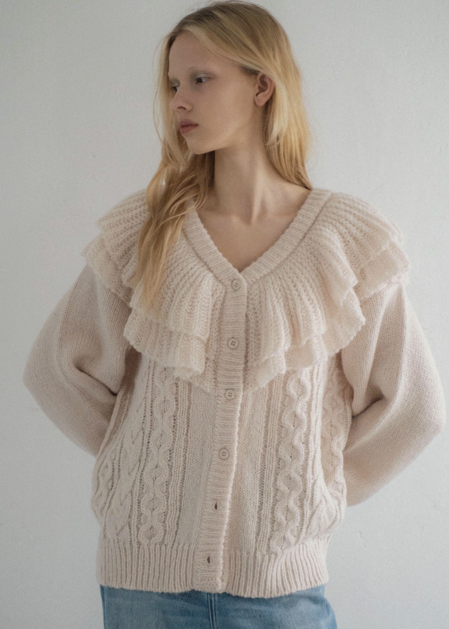 shoulder frill cable knit cardigan