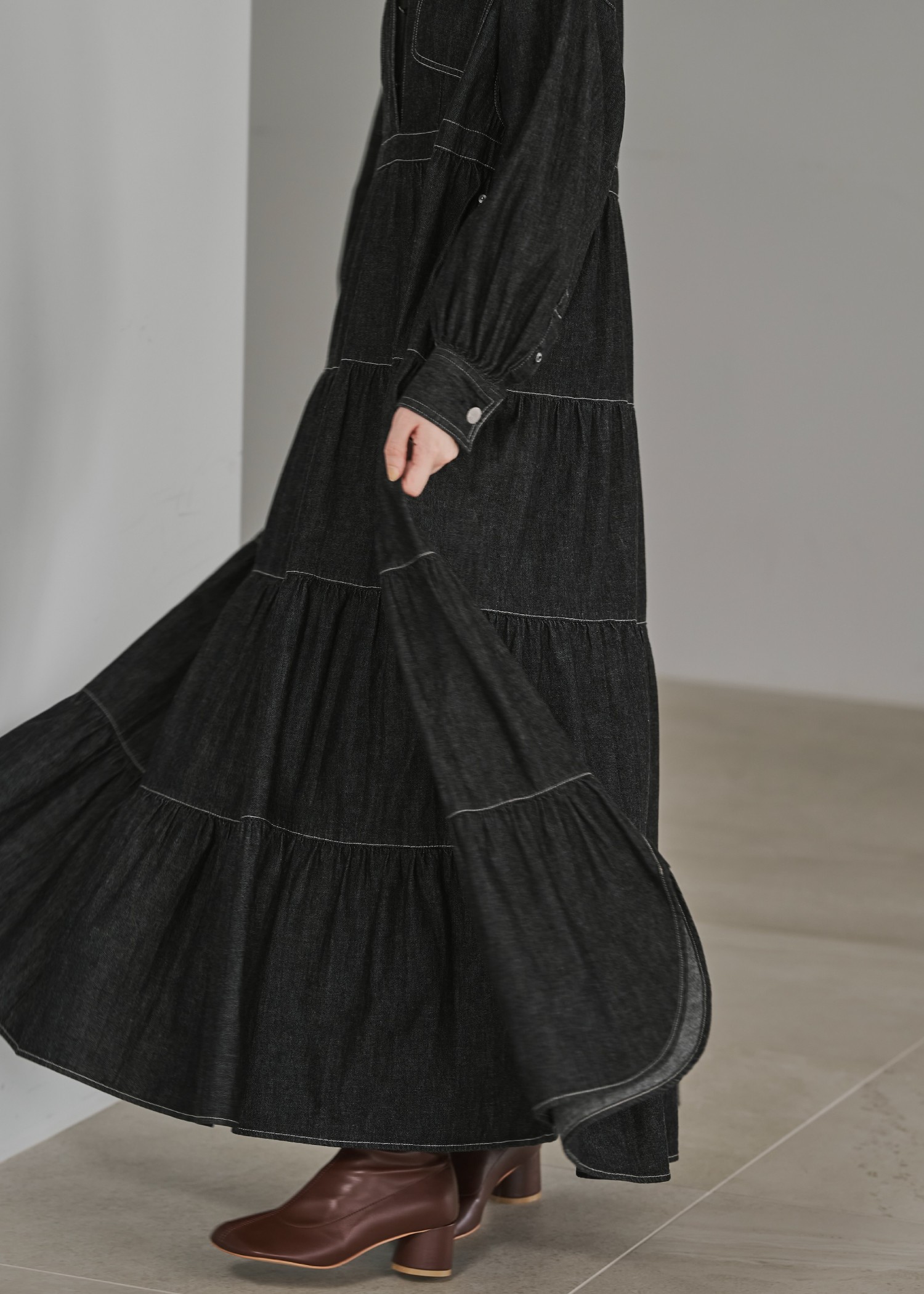 【Healthy DENIM × WILLFULLY】"Aphrodite" tiered denim shirt OP