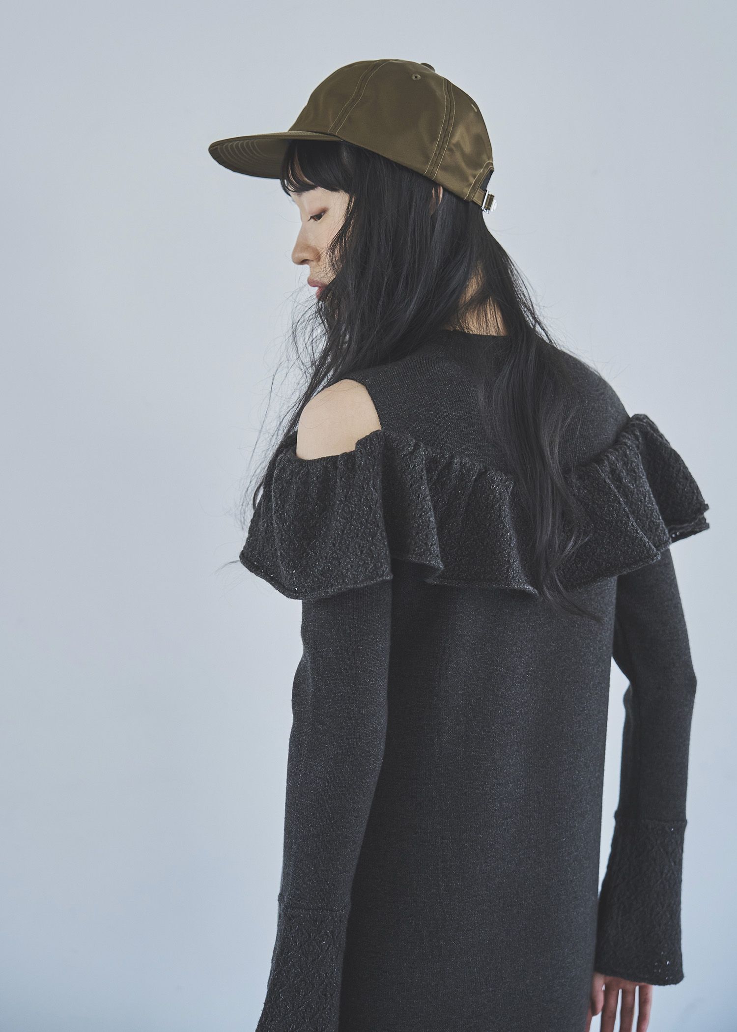 shoulder slit frill mermaid knit OP