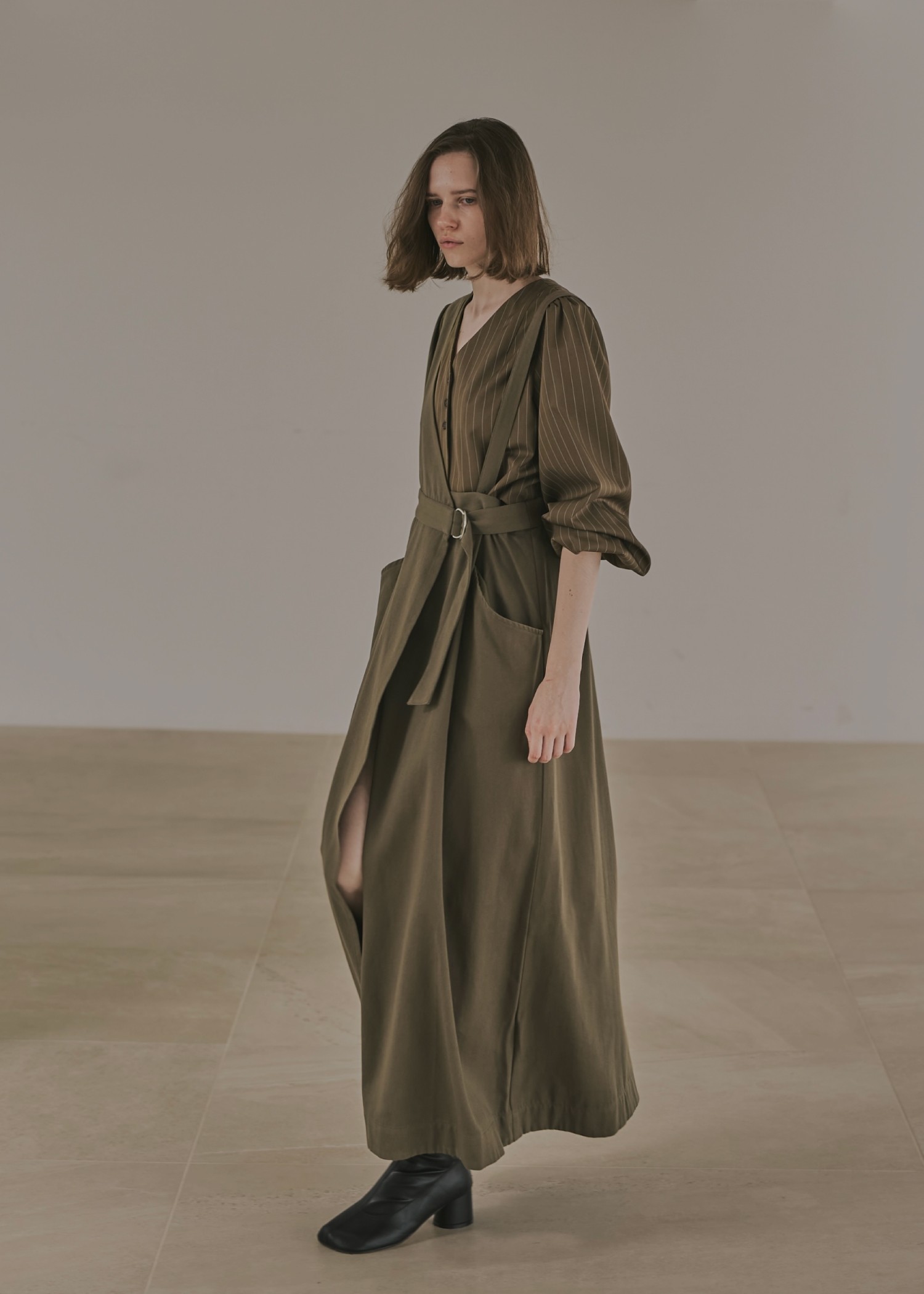 one shoulder twill OP