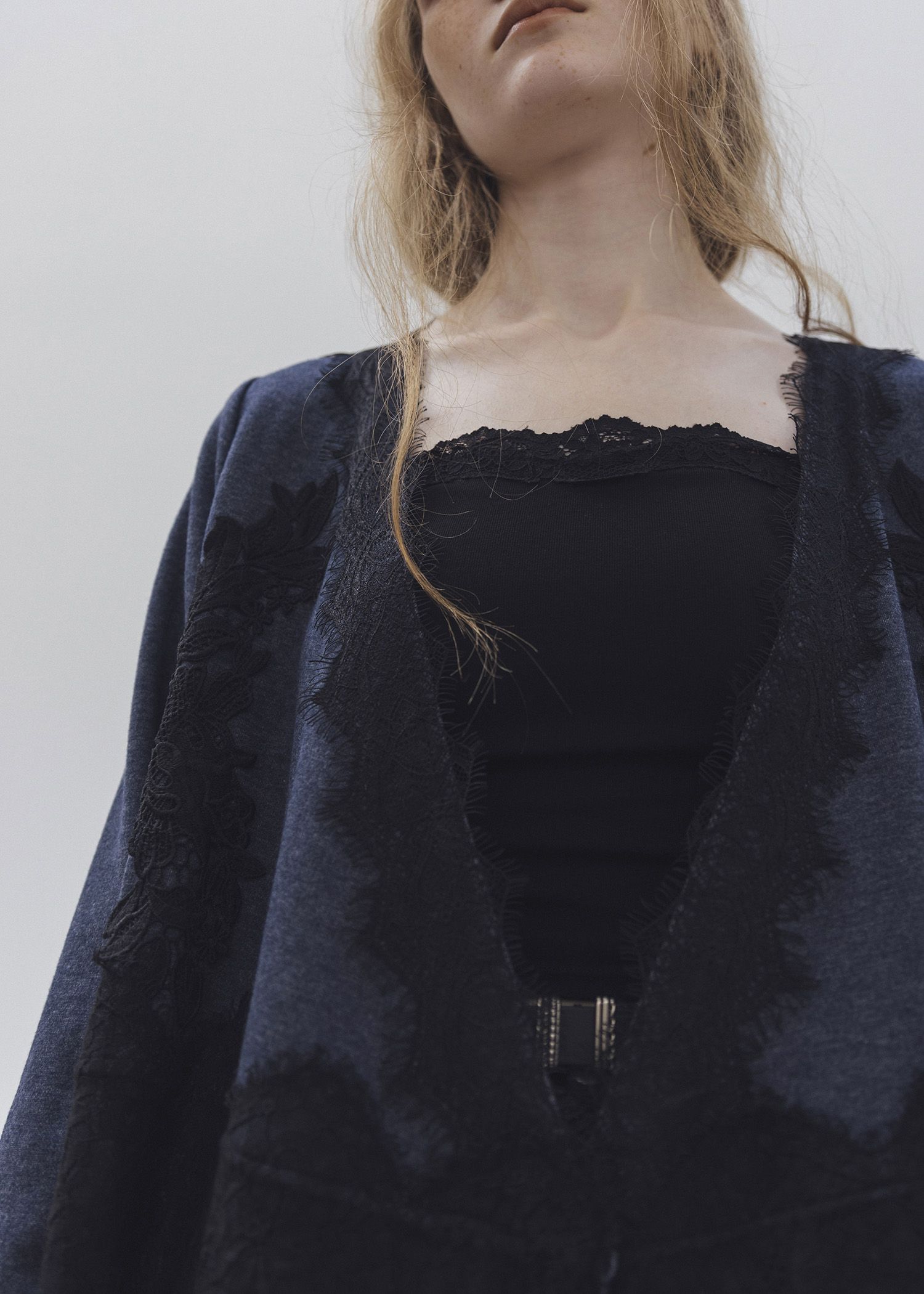 cachecoeur multi lace sweat OP