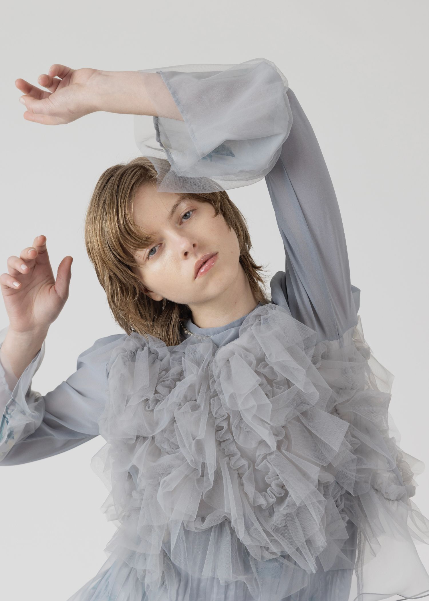 random tulle layered iris pleats OP