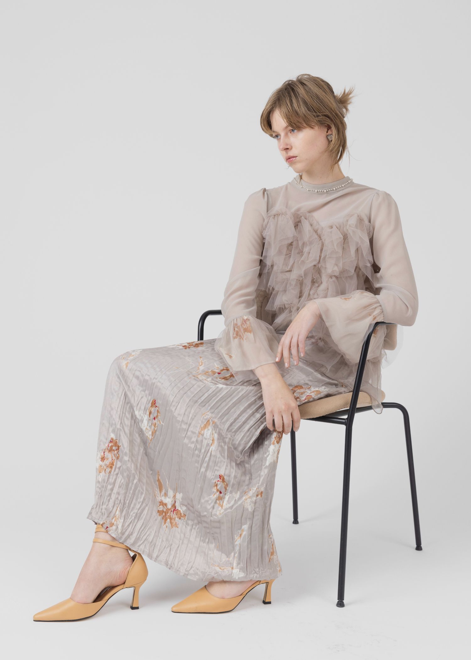 random tulle layered iris pleats OP