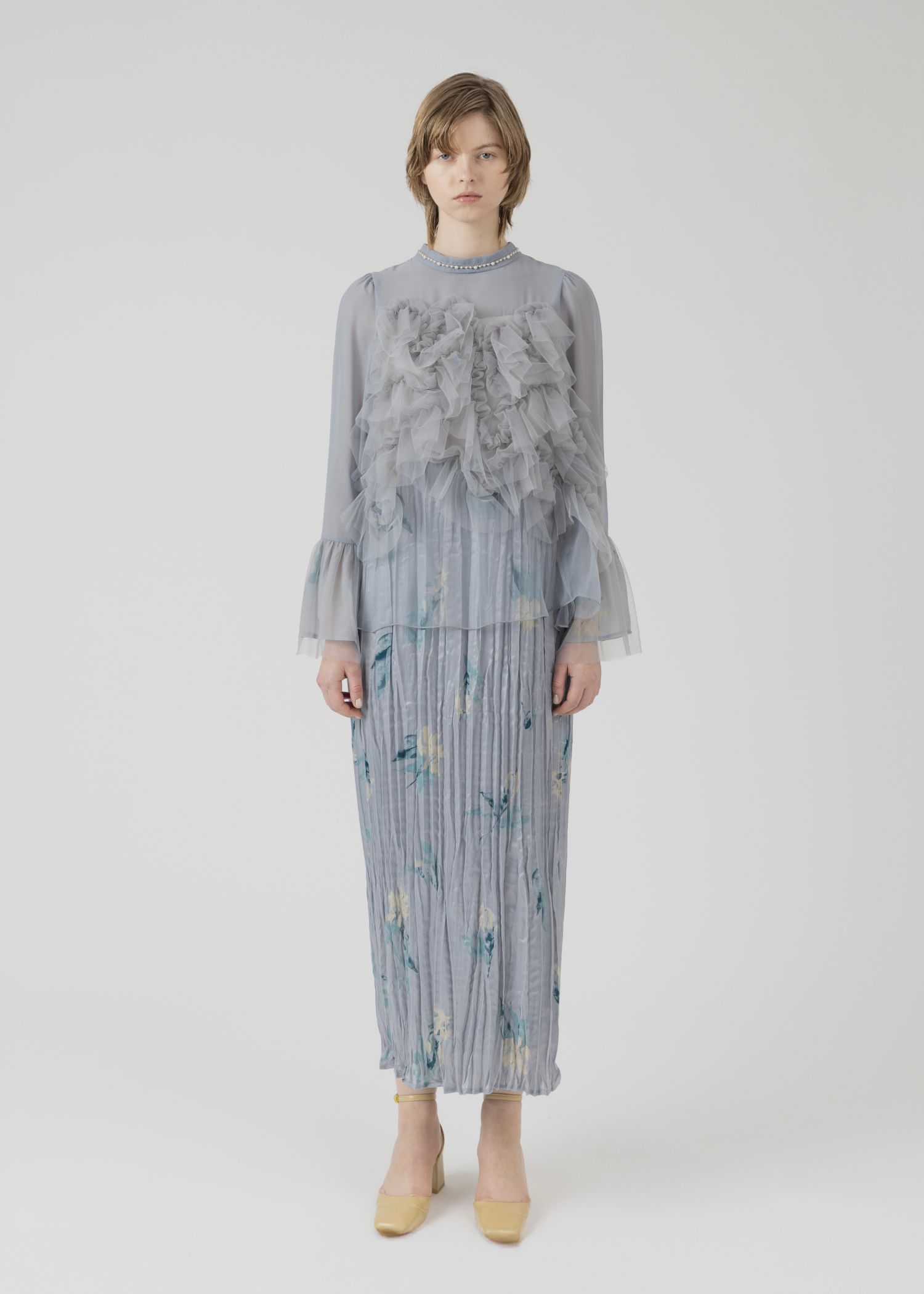 random tulle layered iris pleats OP