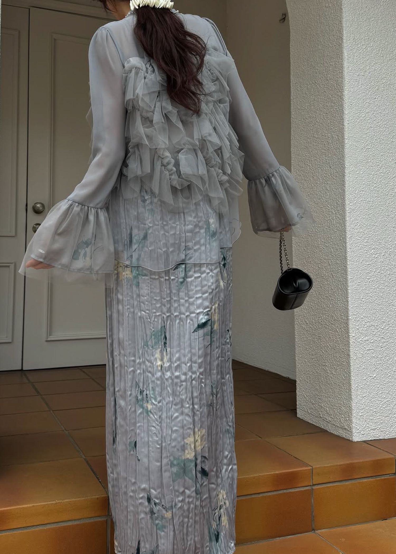 random tulle layered iris pleats OP