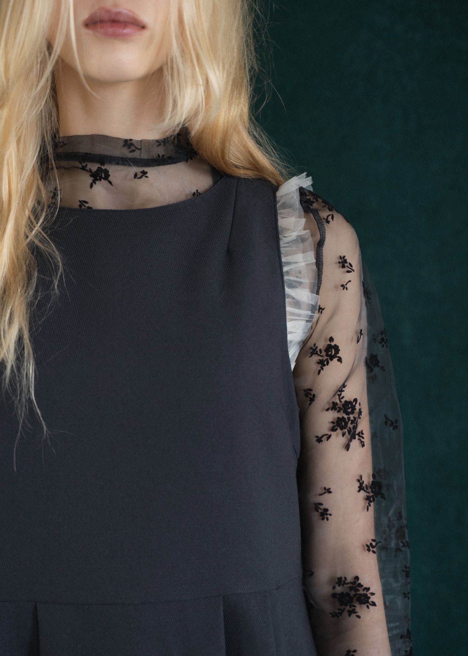 nosleeve hem tiered tulle kersey OP