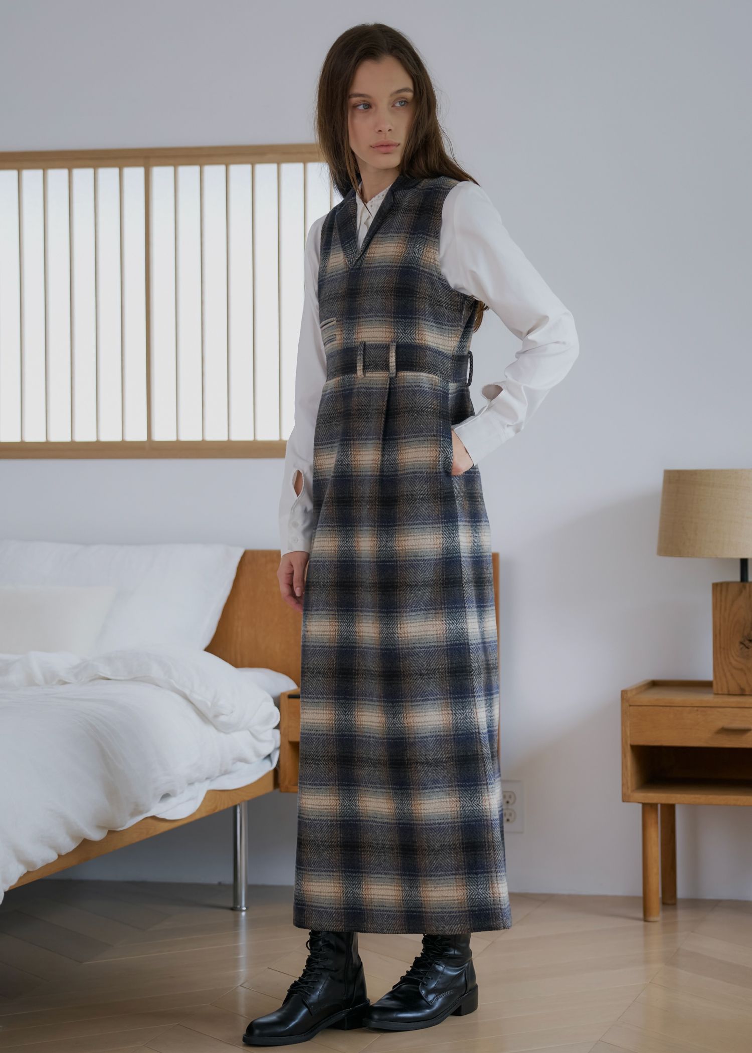 tailored collar no sleeve check OP