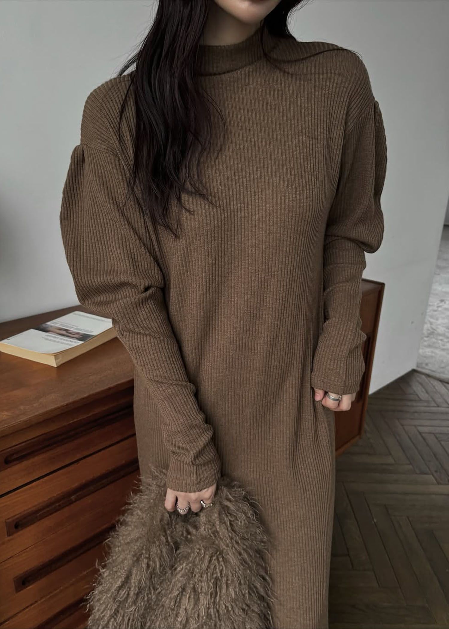 volume sleeve high neck rib OP